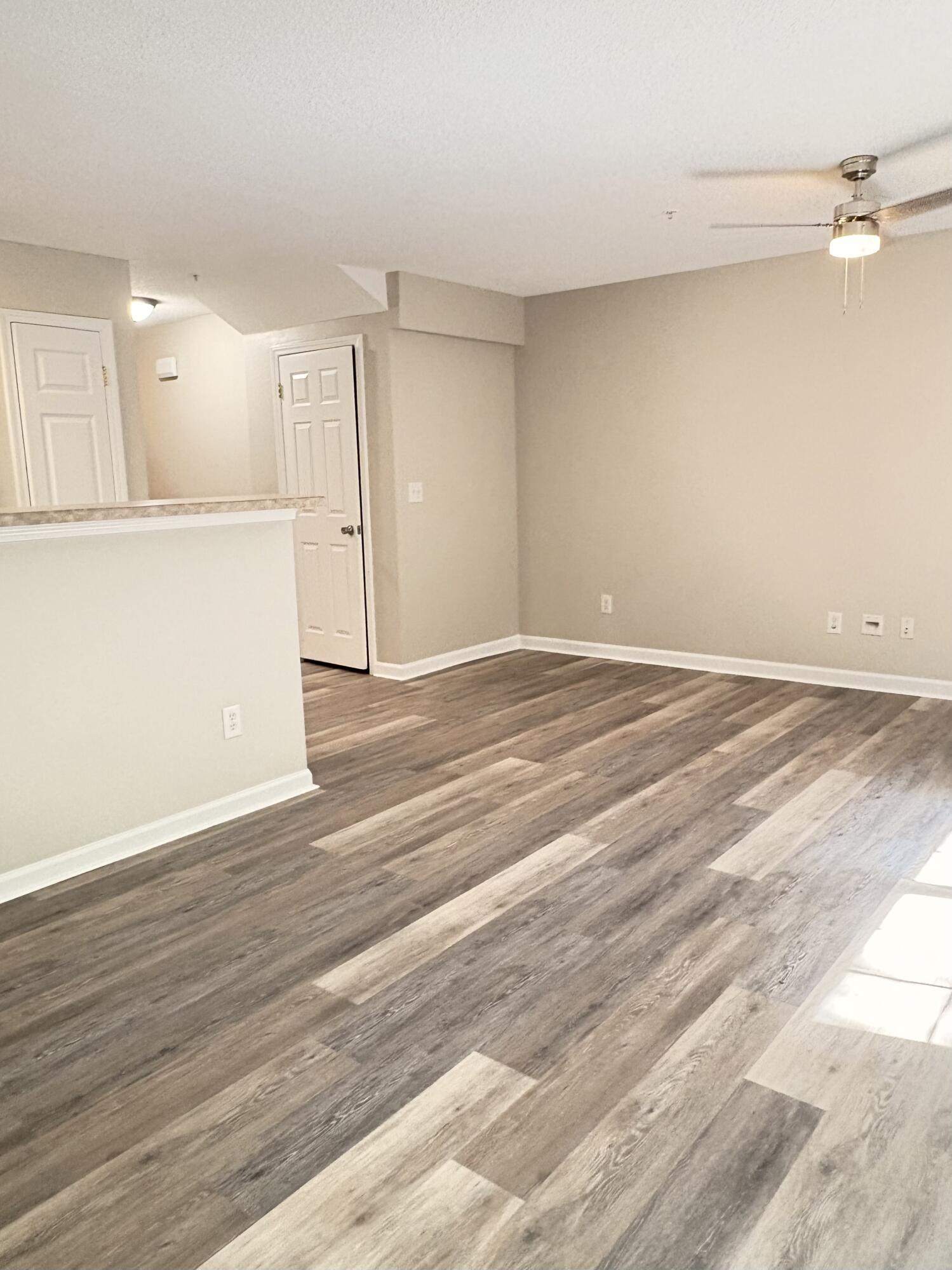ROLLING PINES - Residential Lease