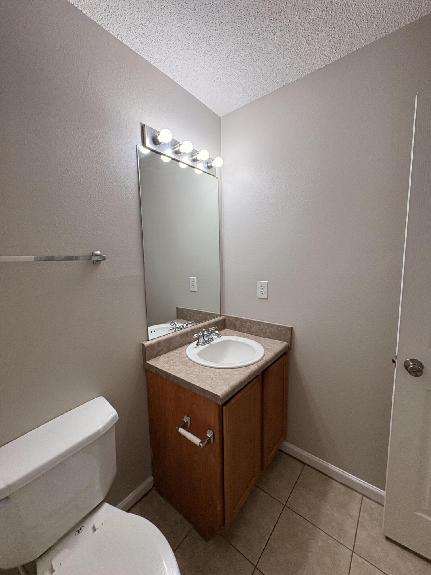 ROLLING PINES - Residential Lease
