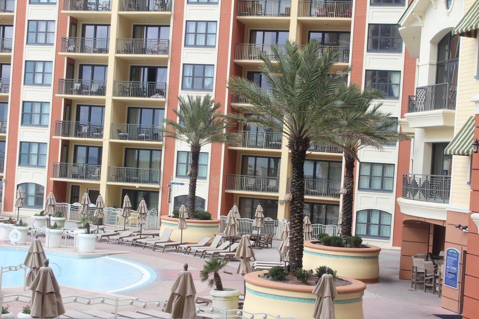 EMERALD GRANDE - Residential