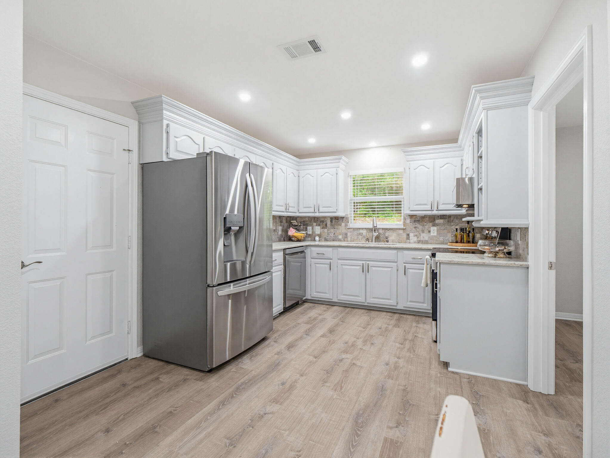 LAKEPOINT S/D PH 1 - Residential