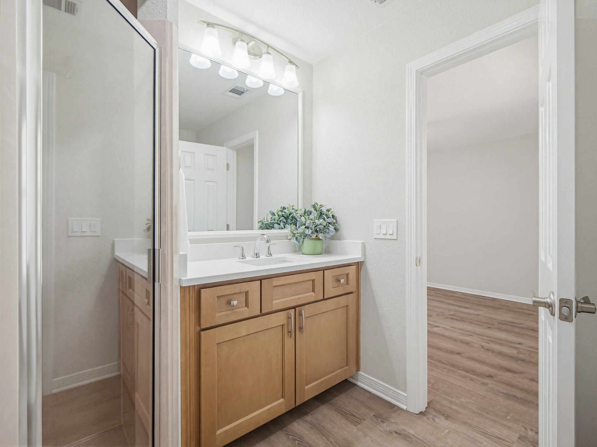 LAKEPOINT S/D PH 1 - Residential