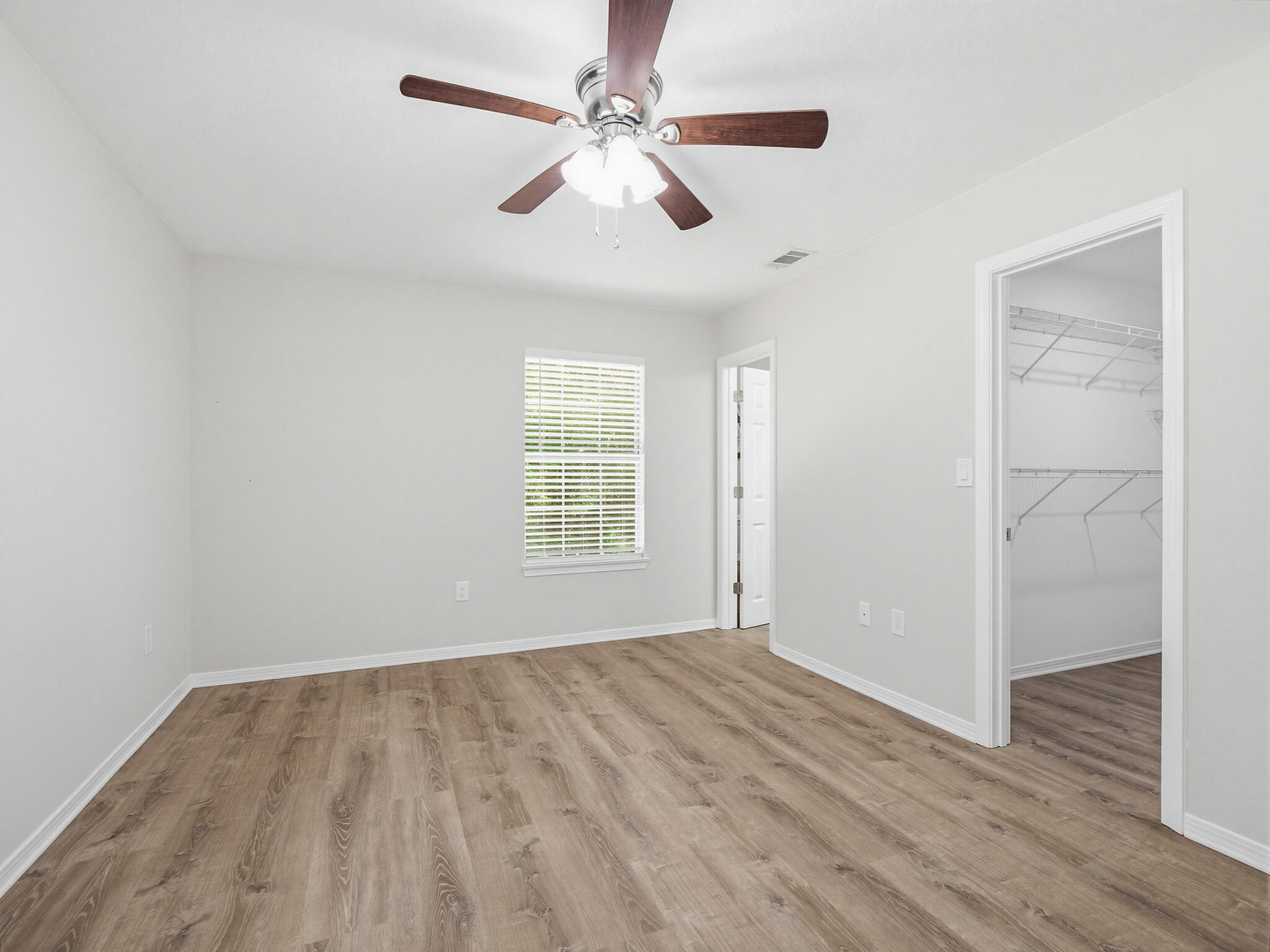 LAKEPOINT S/D PH 1 - Residential