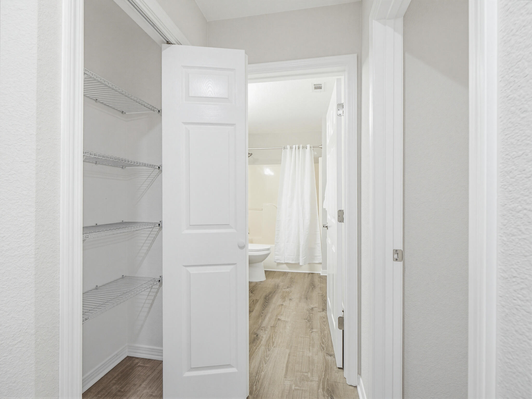 LAKEPOINT S/D PH 1 - Residential