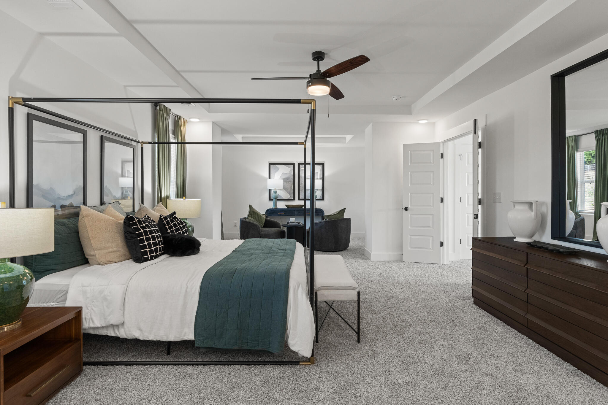 OWL'S HEAD - Residential