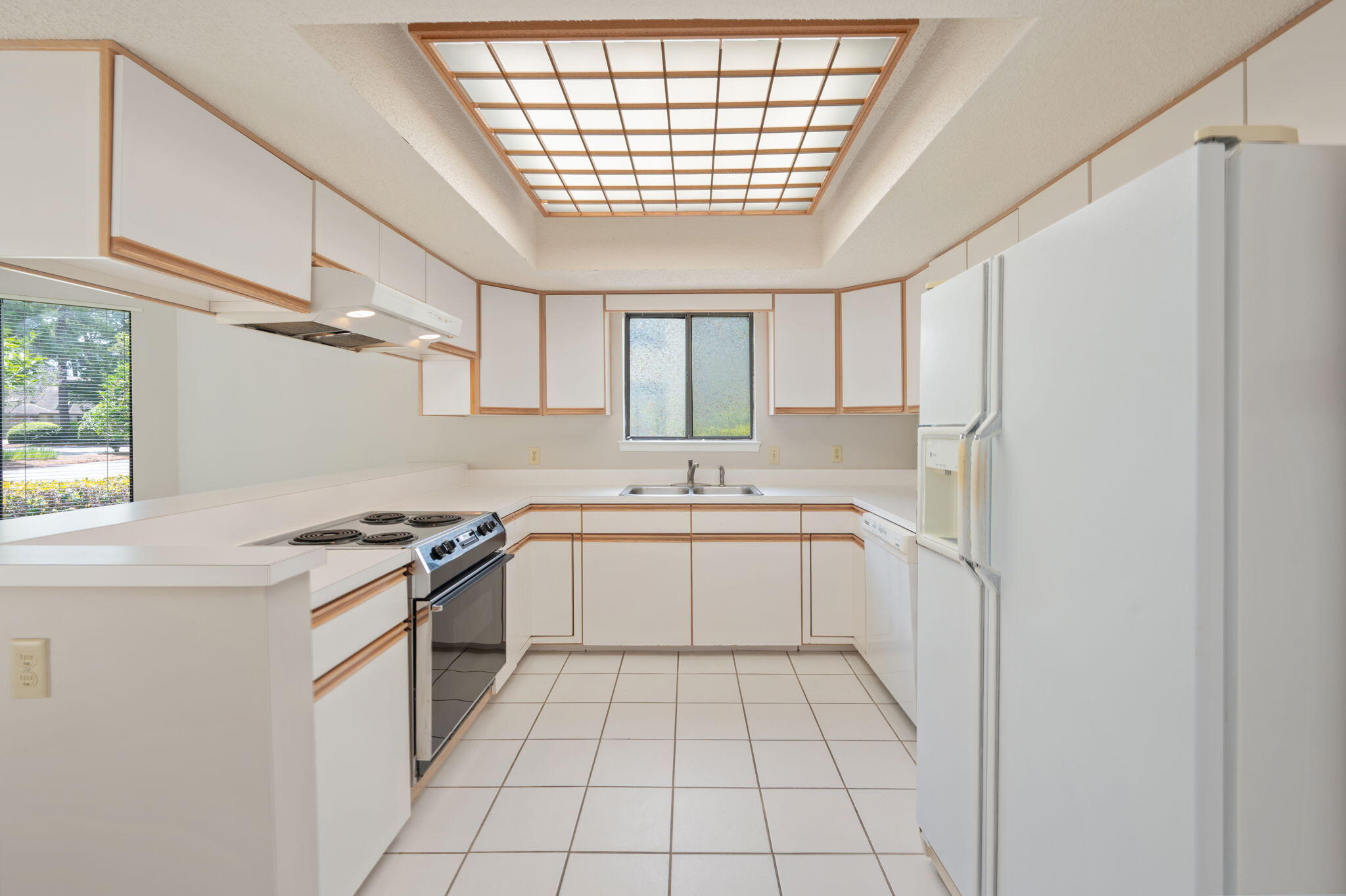 GLENEAGLES GREEN BLUEWATER BAY 2 - Residential Lease