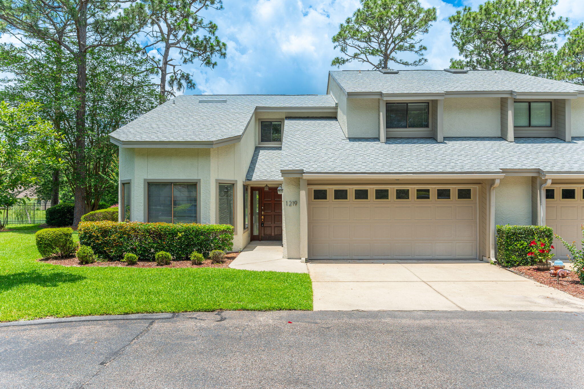AVAILABLE NOW! Pond-Front Living in Bluewater Bay's Desirable Community

Welcome to this beautifully maintained 3-bedroom, 3-bathroom home offering over 2,300 square feet of living space in one of Niceville's most sought-after communities. Freshly painted throughout, this spacious home combines soaring ceilings, abundant natural light, and a versatile floor plan designed for both everyday living and entertaining.

Upon entry, you'll find a formal dining area, a bright breakfast nook, and a spacious kitchen featuring generous cabinet and countertop space, breakfast bar seating, and a functional layout ideal for gathering with family and friends. The centerpiece of the home is the impressive two-story living area, highlighted by luxury vinyl plank flooring, dramatic open railings, and oversized windows that fill the space with natural light while showcasing peaceful pond views.

Adjacent to the living area, the sunroom offers a bright and inviting space perfect for relaxing, reading, entertaining, or enjoying the tranquil waterfront setting. The home's unique multi-level design and spacious loft overlooking the main living area provide added flexibility for a home office, media room, playroom, or additional living space.

The primary suite serves as a private retreat, featuring a walk-in closet and an ensuite bathroom complete with a garden tub, separate walk-in shower, dual vanity, and AS-IS washer and dryer. Enjoy Florida living at its finest with sliding glass doors leading to the open patio and well-maintained backyard overlooking a serene pond. Mature landscaping and beautiful water views create a peaceful setting throughout the property.

Located within the highly desirable Bluewater Bay community, residents enjoy access to community pools, tennis and pickleball courts, golf courses, waterfront docks, a clubhouse, restaurants, walking trails, and sidewalks throughout the neighborhood. Conveniently located near top-rated schools, shopping, dining, parks, and Eglin Air Force Base.

This rare pond-front opportunity combines space, character, functionality, and an unbeatable Bluewater Bay lifestyle. Schedule your private showing today!

NO smoking. 600 minimum FICO credit score required in addition to meeting rental criteria.

Two cats allowed upon approval with a non-refundable pet fee and with a Petscreening.com report. No dogs. All applicants are required to complete an application on PetScreening.com regardless of if they own a pet or not. Applicants with an ESA are also required to complete the application.

This property is a part of a Homeowners Association and tenants will be required to adhere to certain rules and restrictions. If you have any questions, you may request to view the HOA Covenants prior to application.

** Fees Required once an application is approved include, but may not be limited to: Security Deposit, Non-Refundable Fees (cleaning and rekey), $20 Certified Mail Fee, and Pet Fees (when applicable). ***