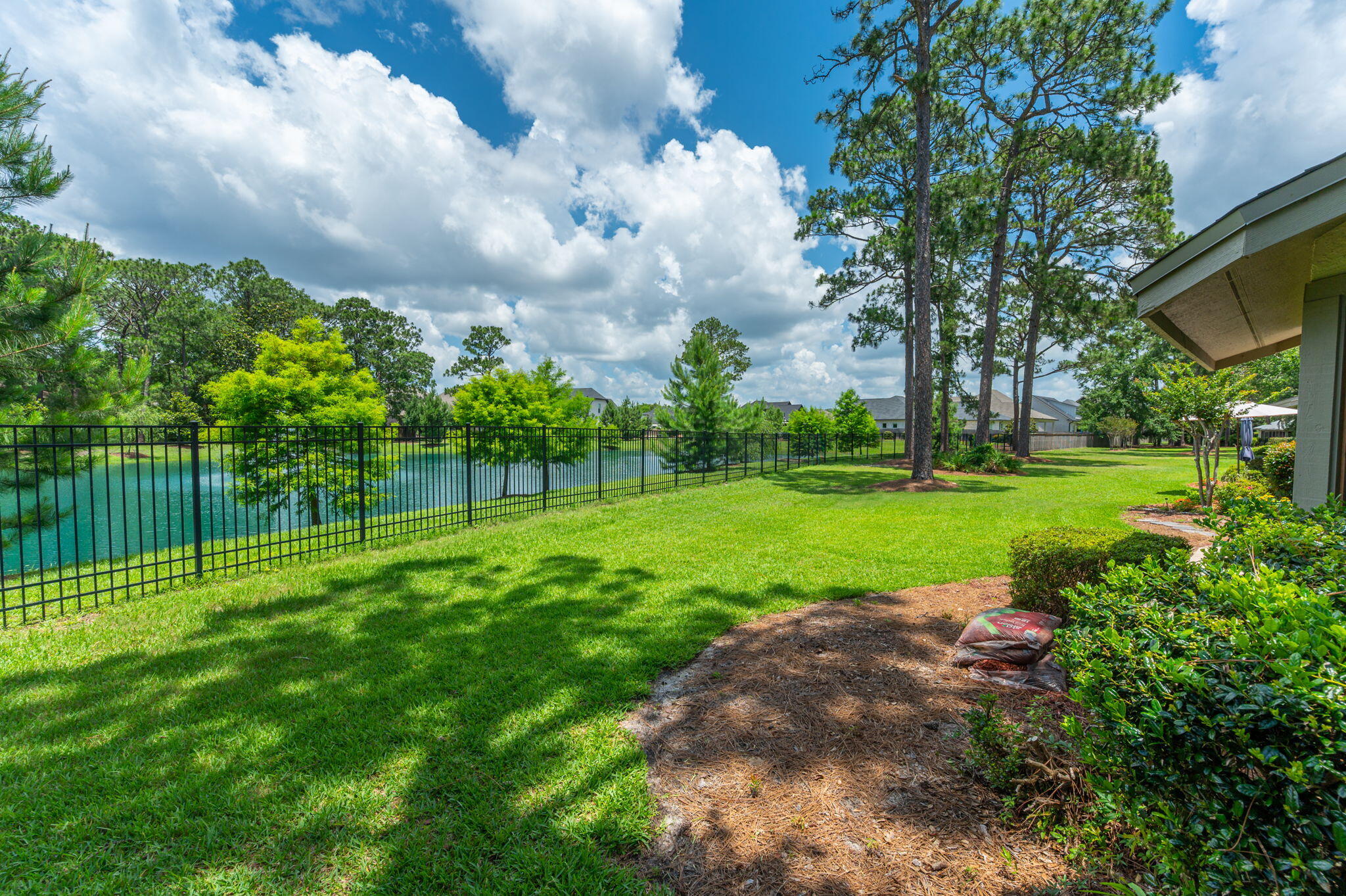 GLENEAGLES GREEN BLUEWATER BAY 2 - Residential Lease