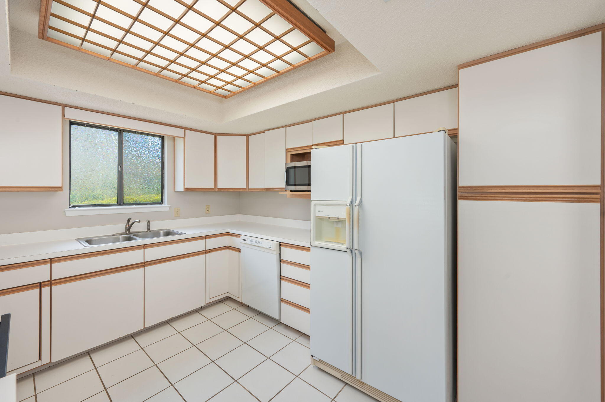 GLENEAGLES GREEN BLUEWATER BAY 2 - Residential Lease