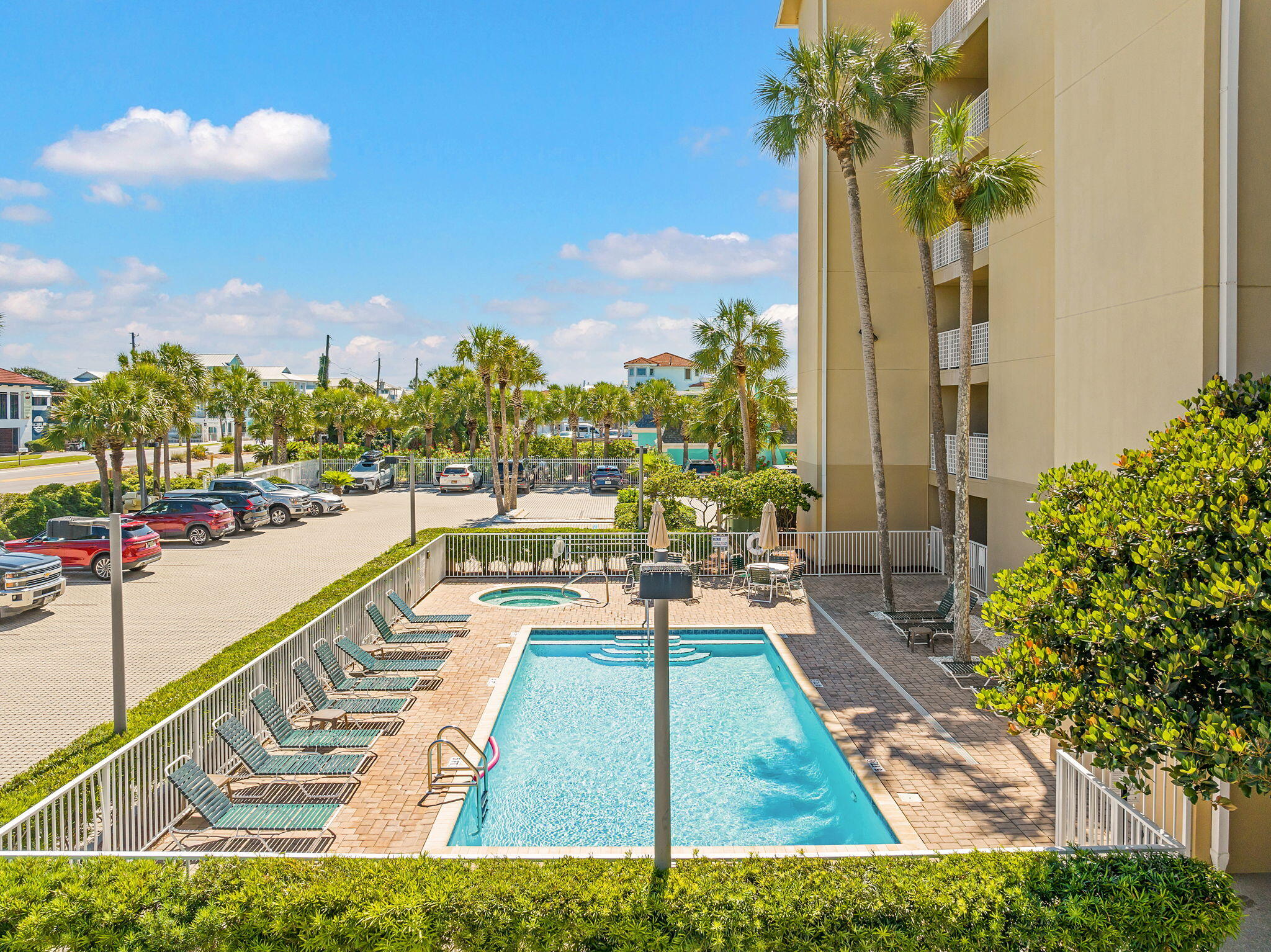 EMERALD DUNES CONDO - Residential