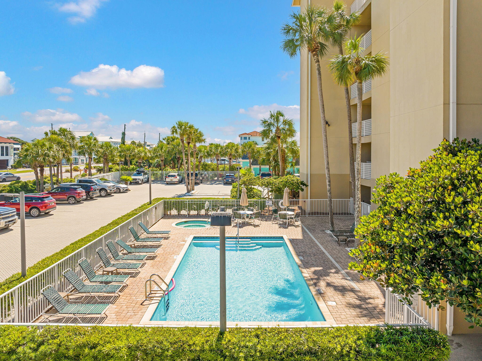 EMERALD DUNES CONDO - Residential