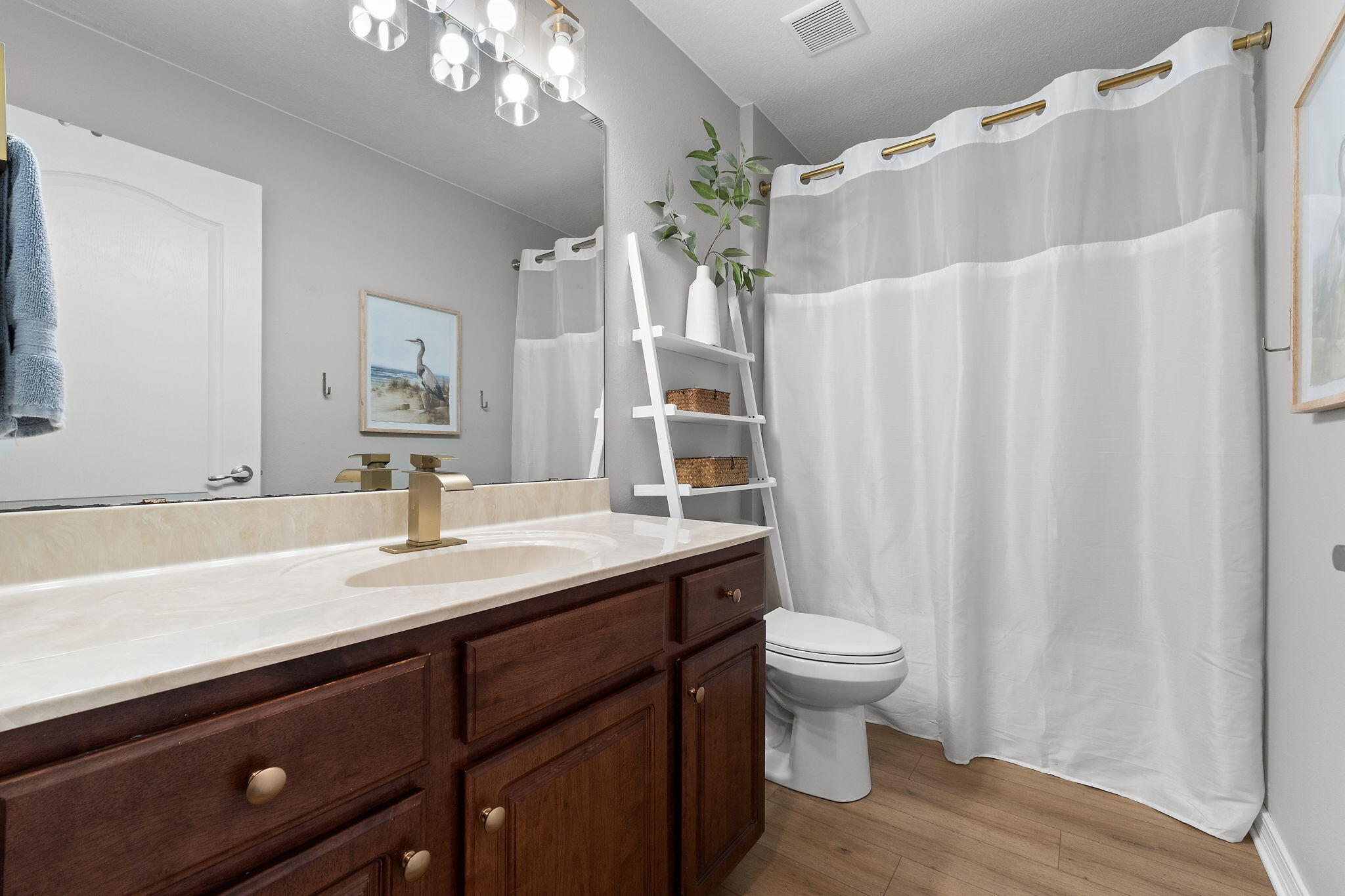 HOLLEY BY THE SEA - Residential