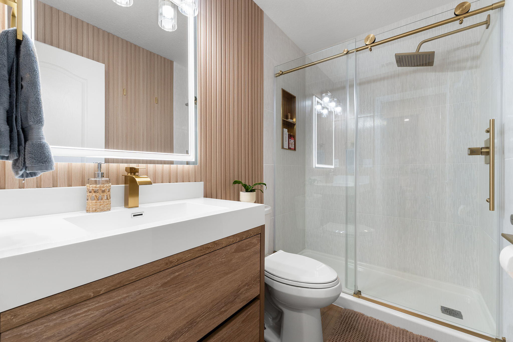 HOLLEY BY THE SEA - Residential