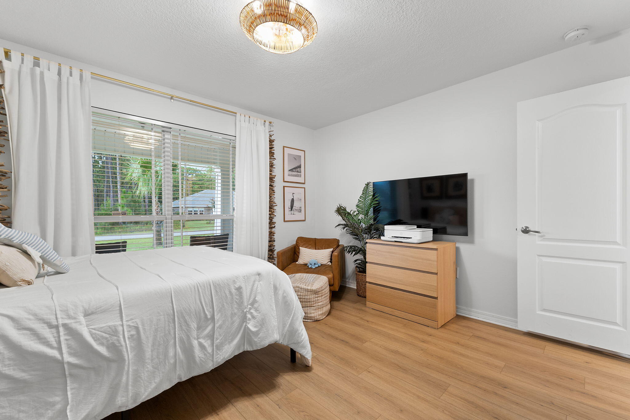 HOLLEY BY THE SEA - Residential