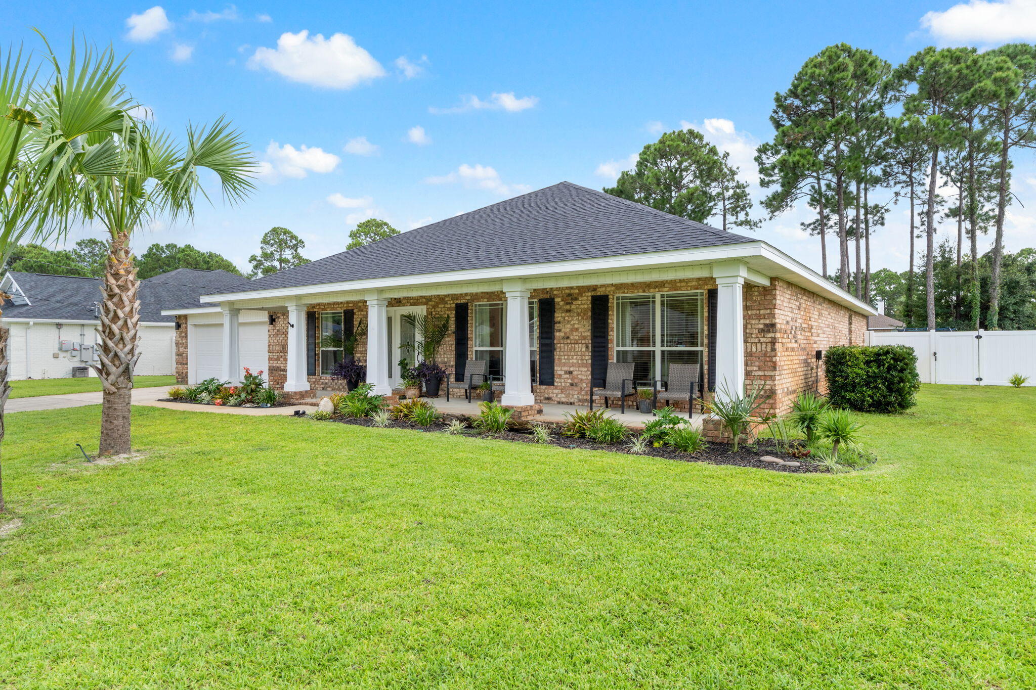 HOLLEY BY THE SEA - Residential