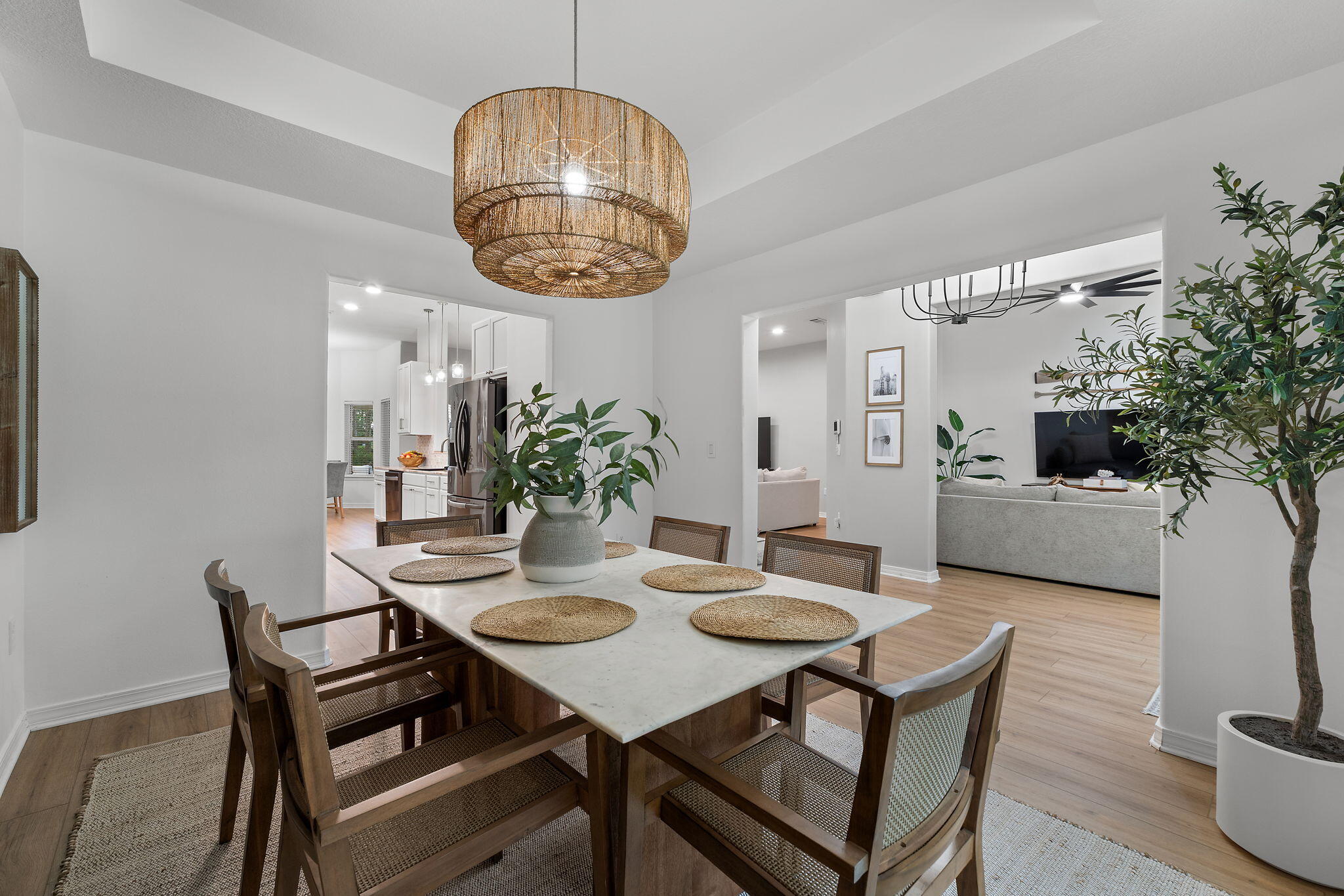 HOLLEY BY THE SEA - Residential
