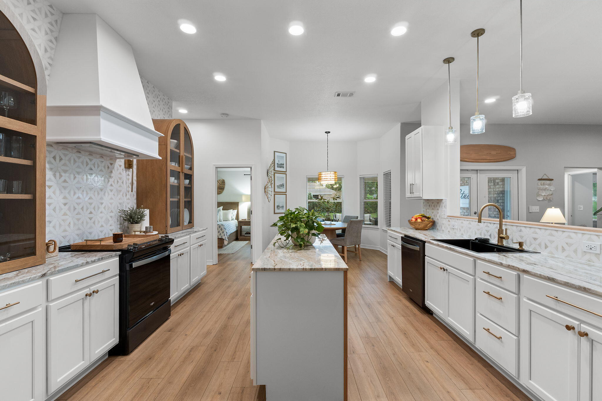HOLLEY BY THE SEA - Residential