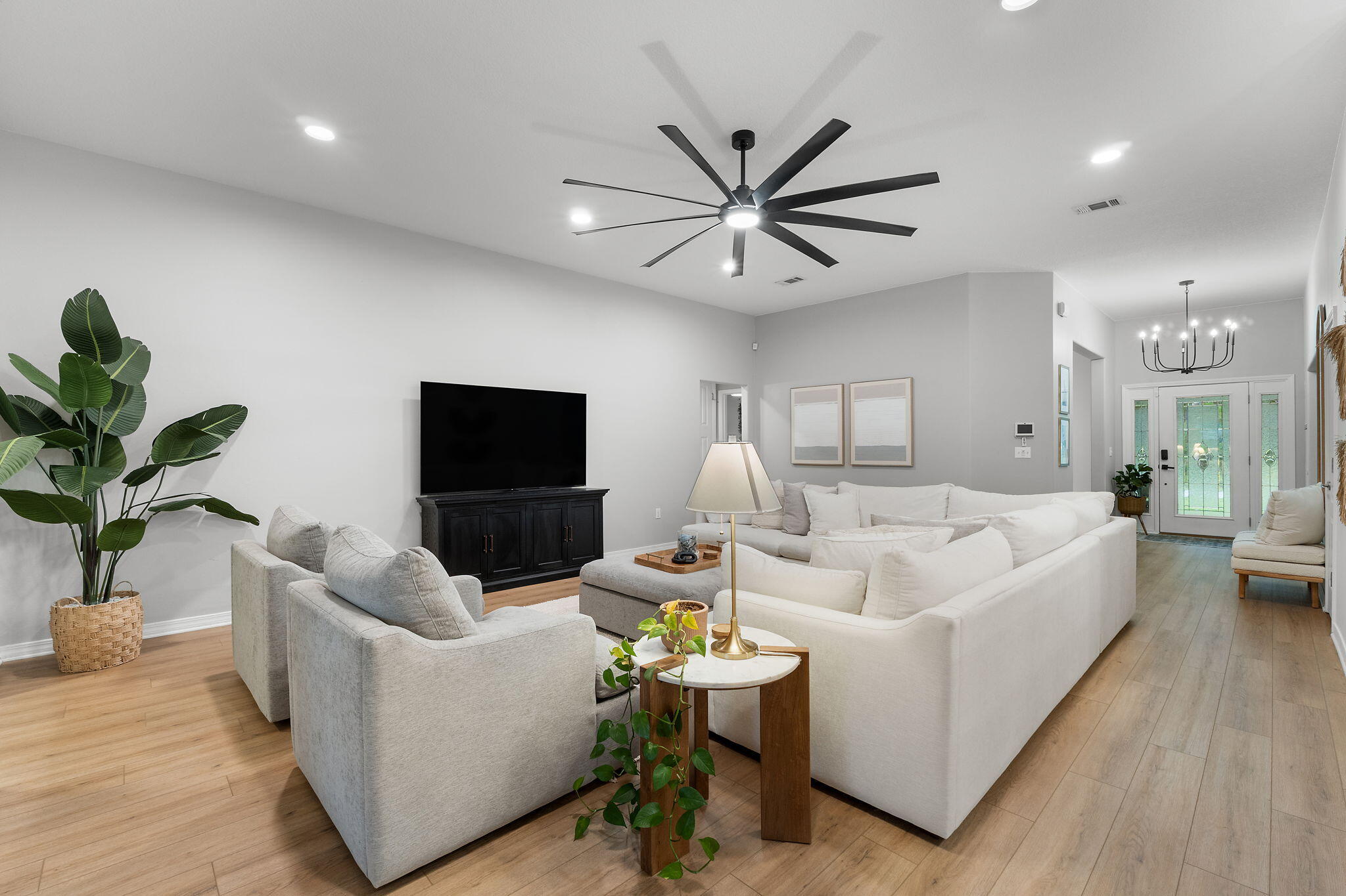HOLLEY BY THE SEA - Residential