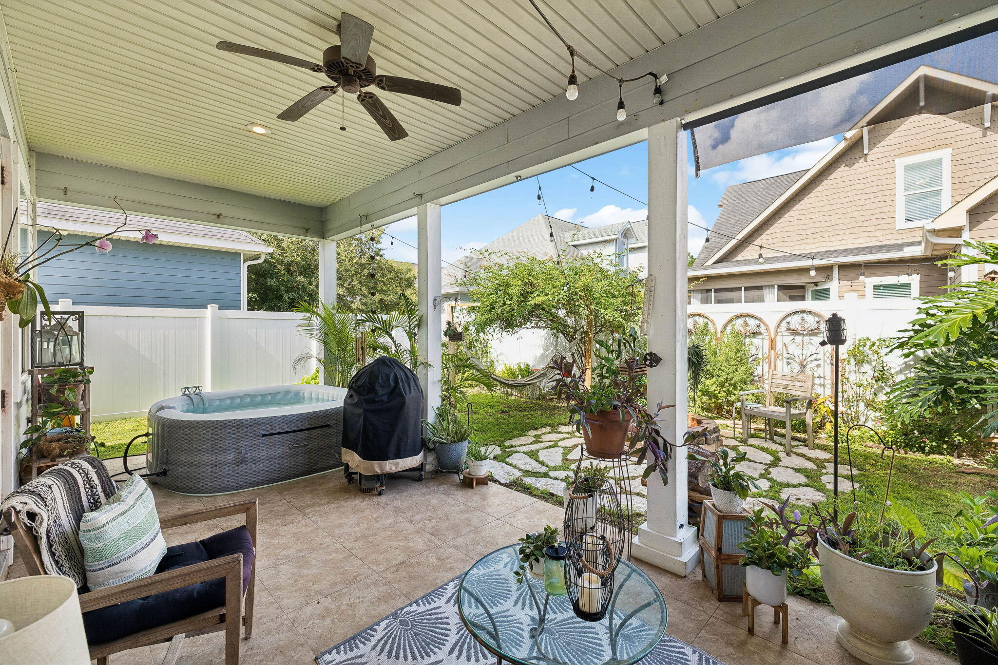 Paradise Cove - Residential