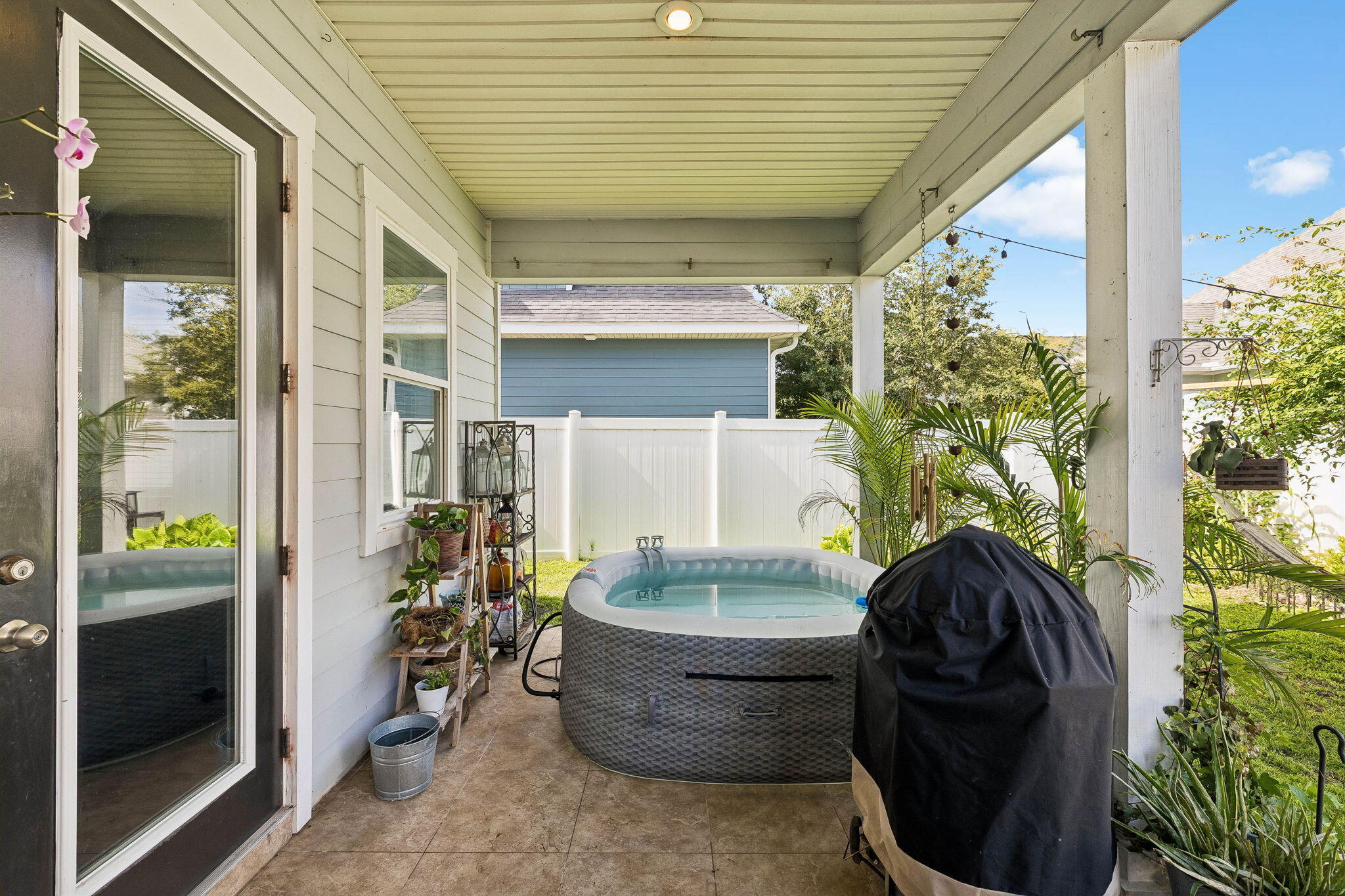 Paradise Cove - Residential
