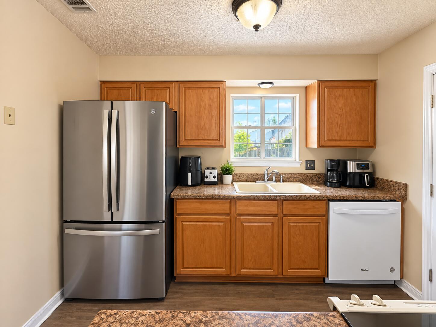 BLUE PINE VILLAGE AMENDED - Residential Lease