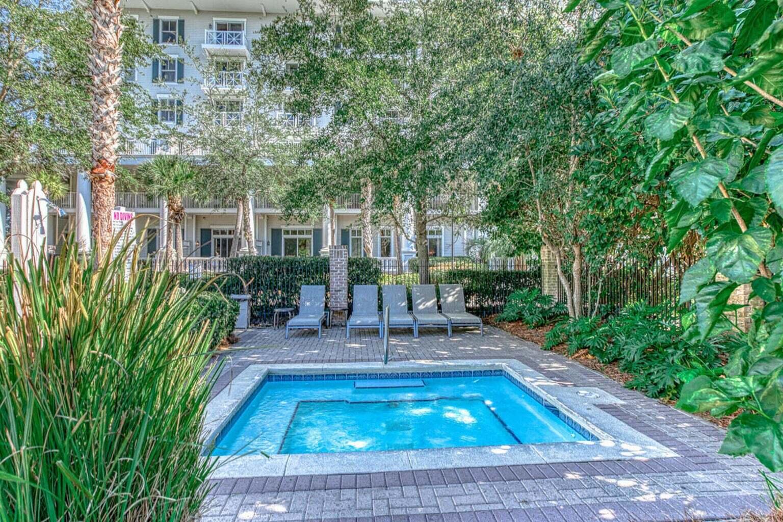 GRAND SANDESTIN - Residential