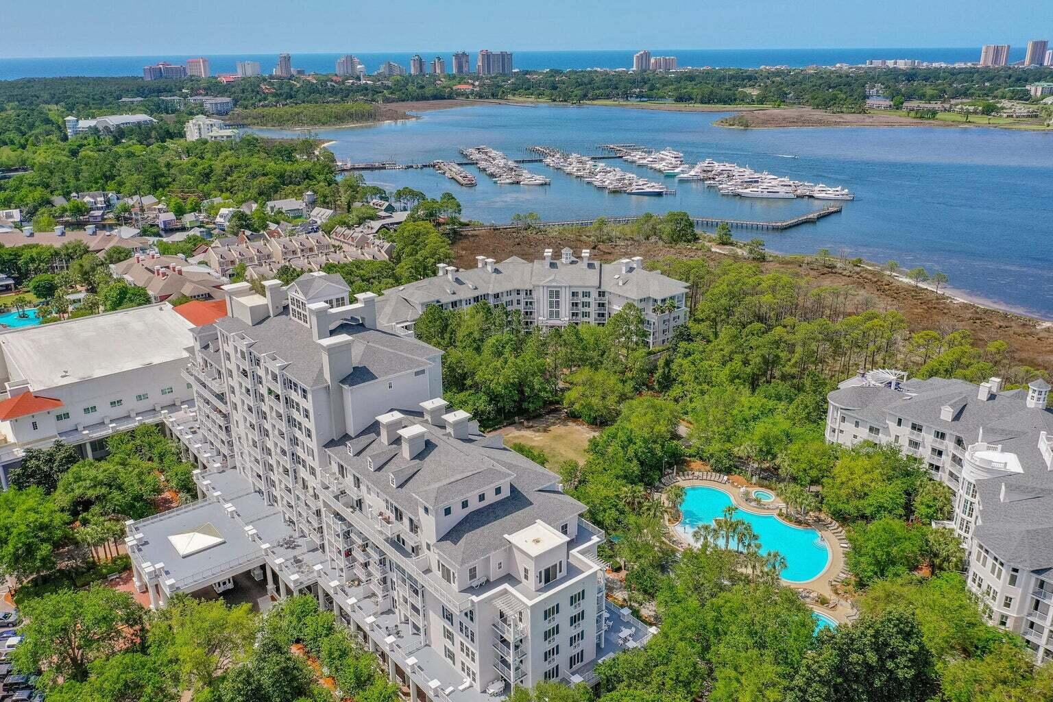 GRAND SANDESTIN - Residential