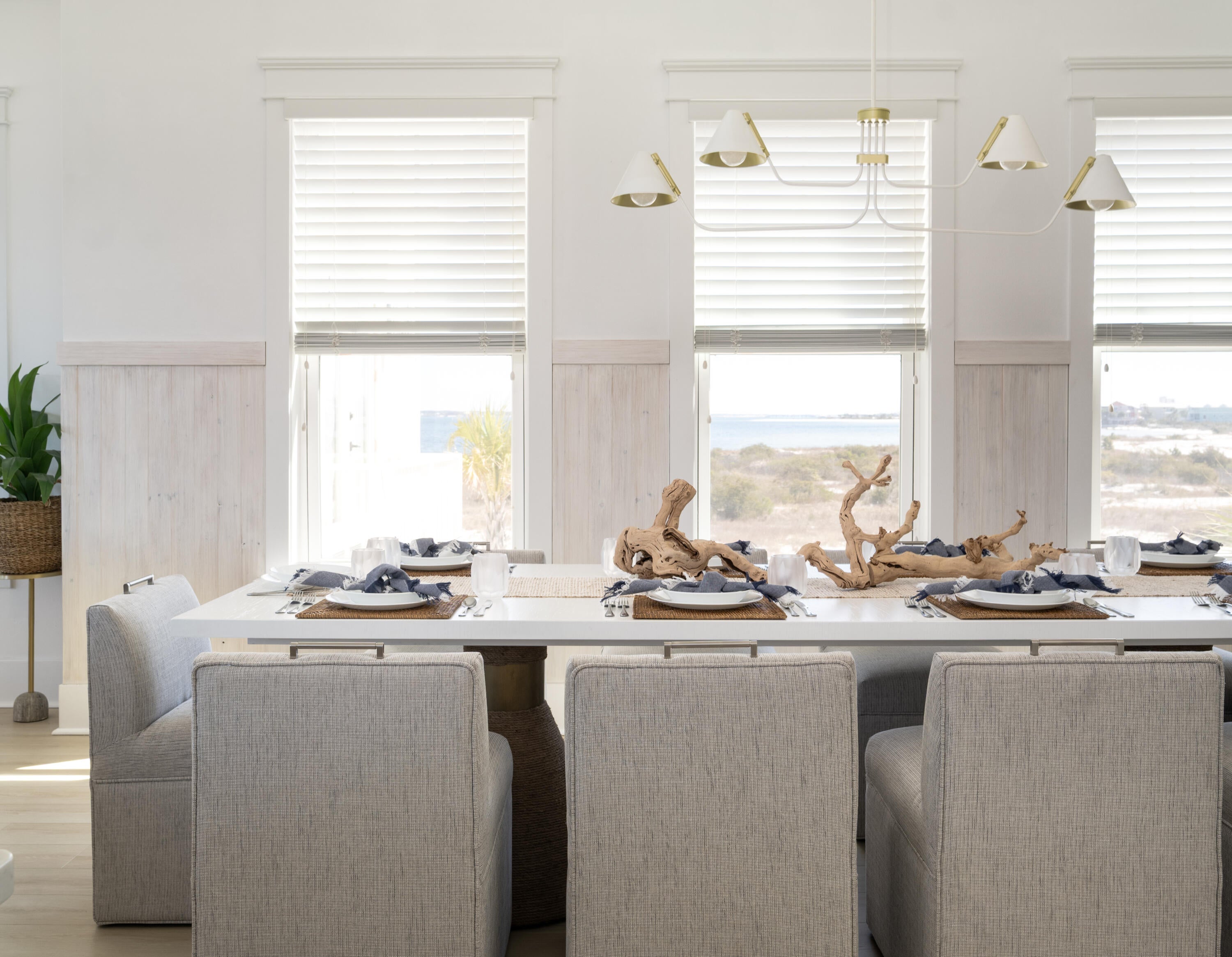 BY THE SEA - Residential