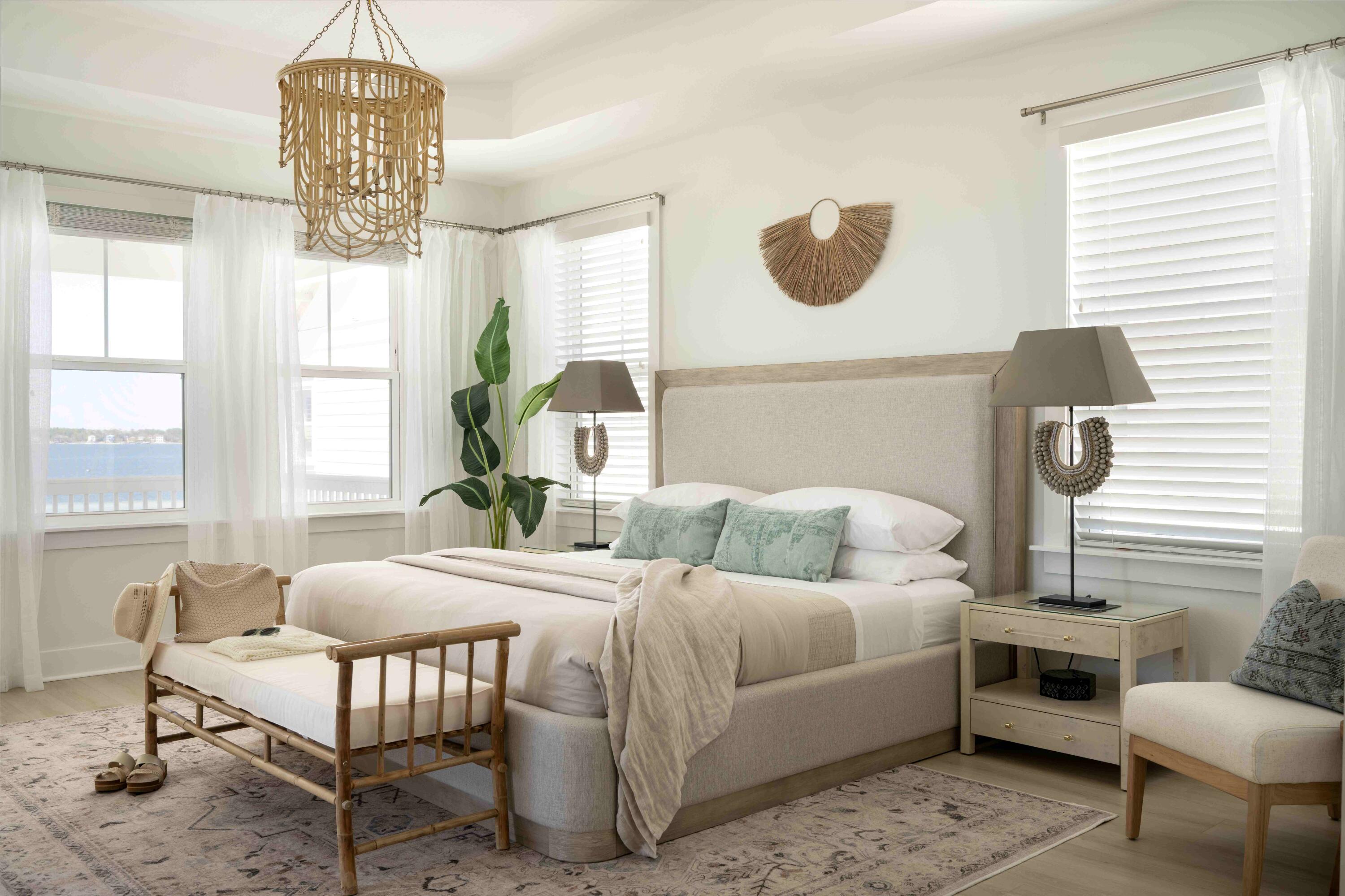 BY THE SEA - Residential
