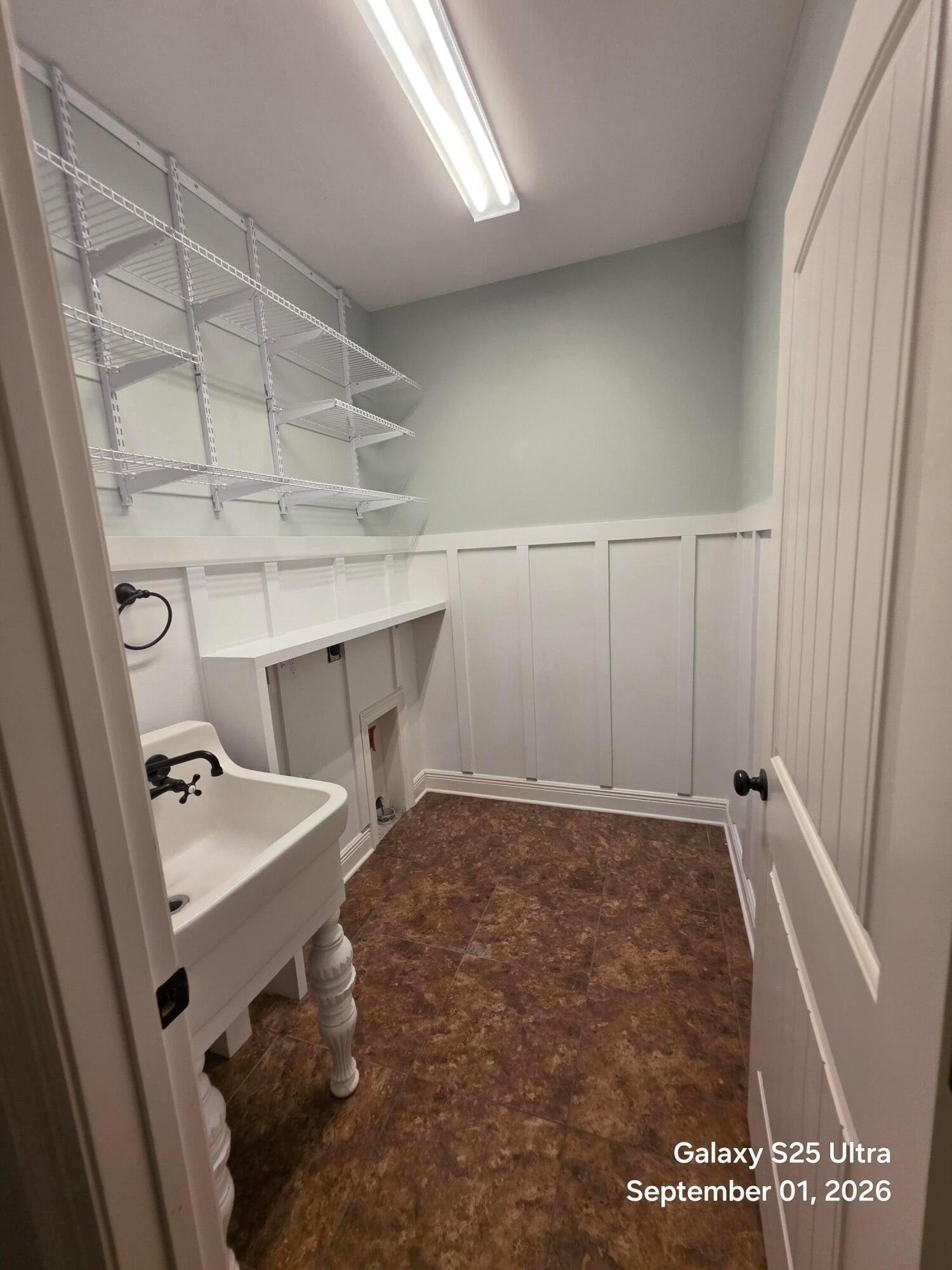 TRAILWOOD ESTATES - Residential Lease