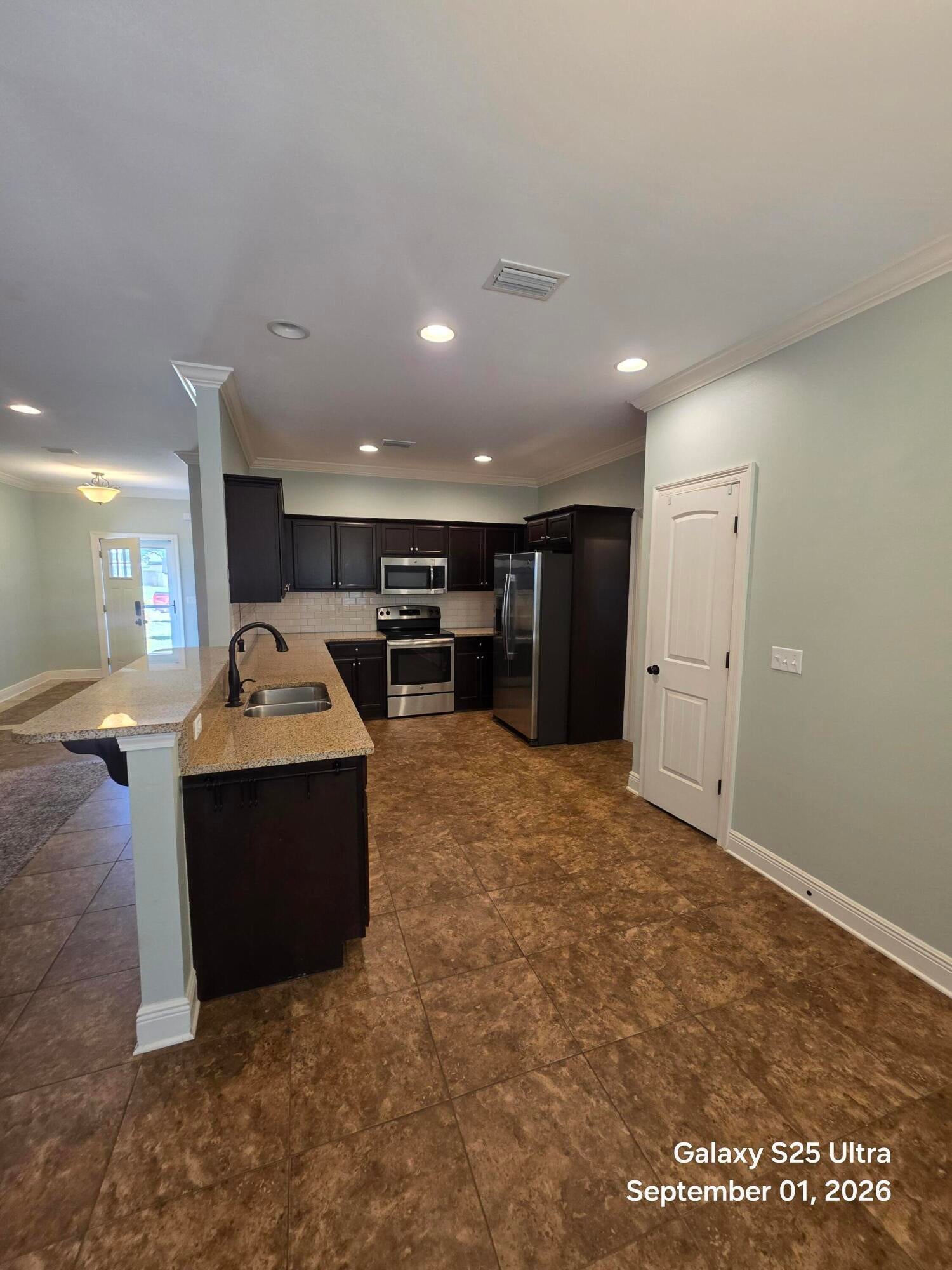 TRAILWOOD ESTATES - Residential Lease