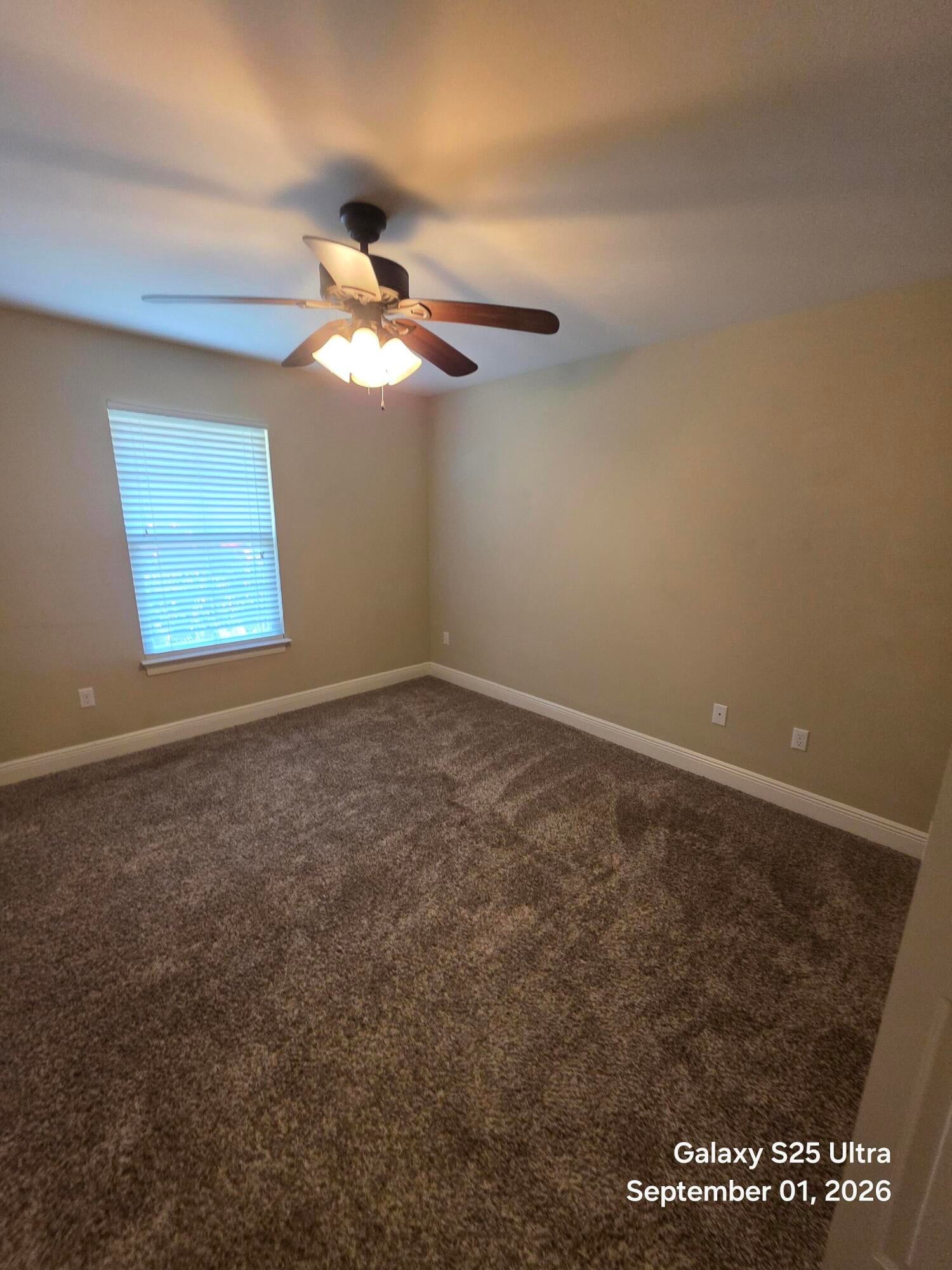 TRAILWOOD ESTATES - Residential Lease