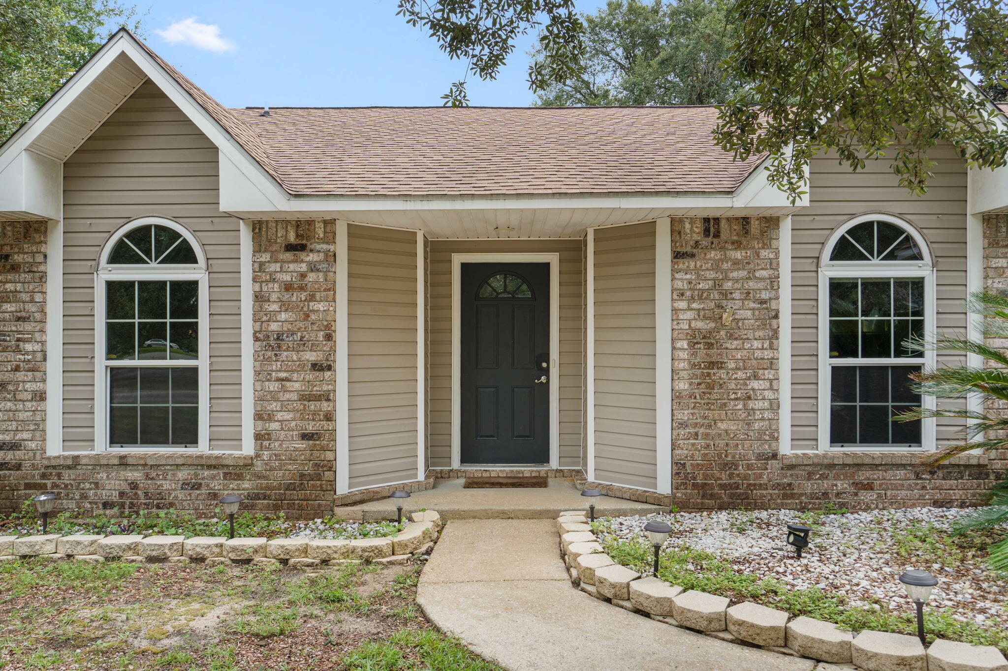 COUNTRY BREEZE ESTATES - Residential