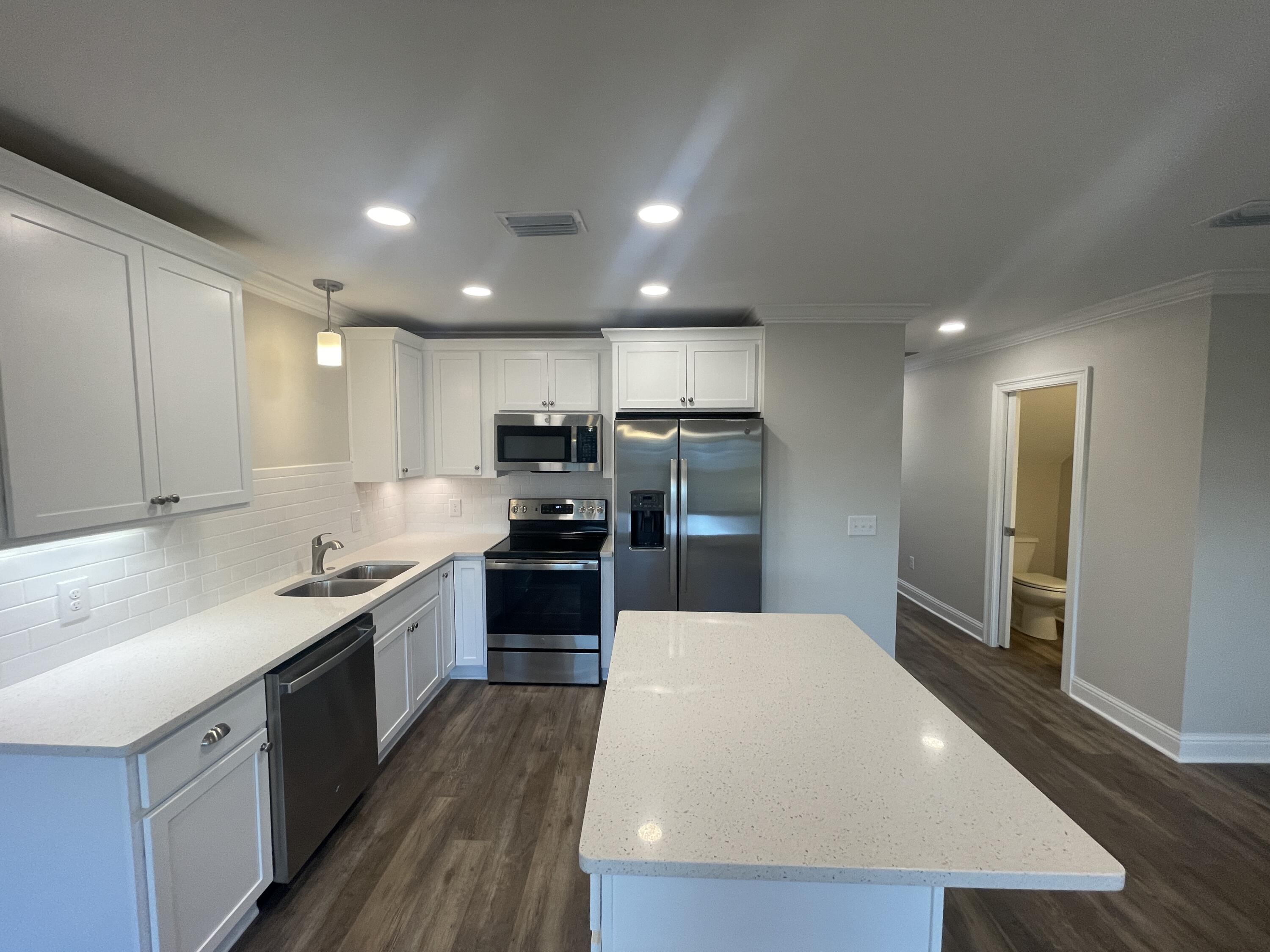 BLUEWATER COMMON - Residential Lease