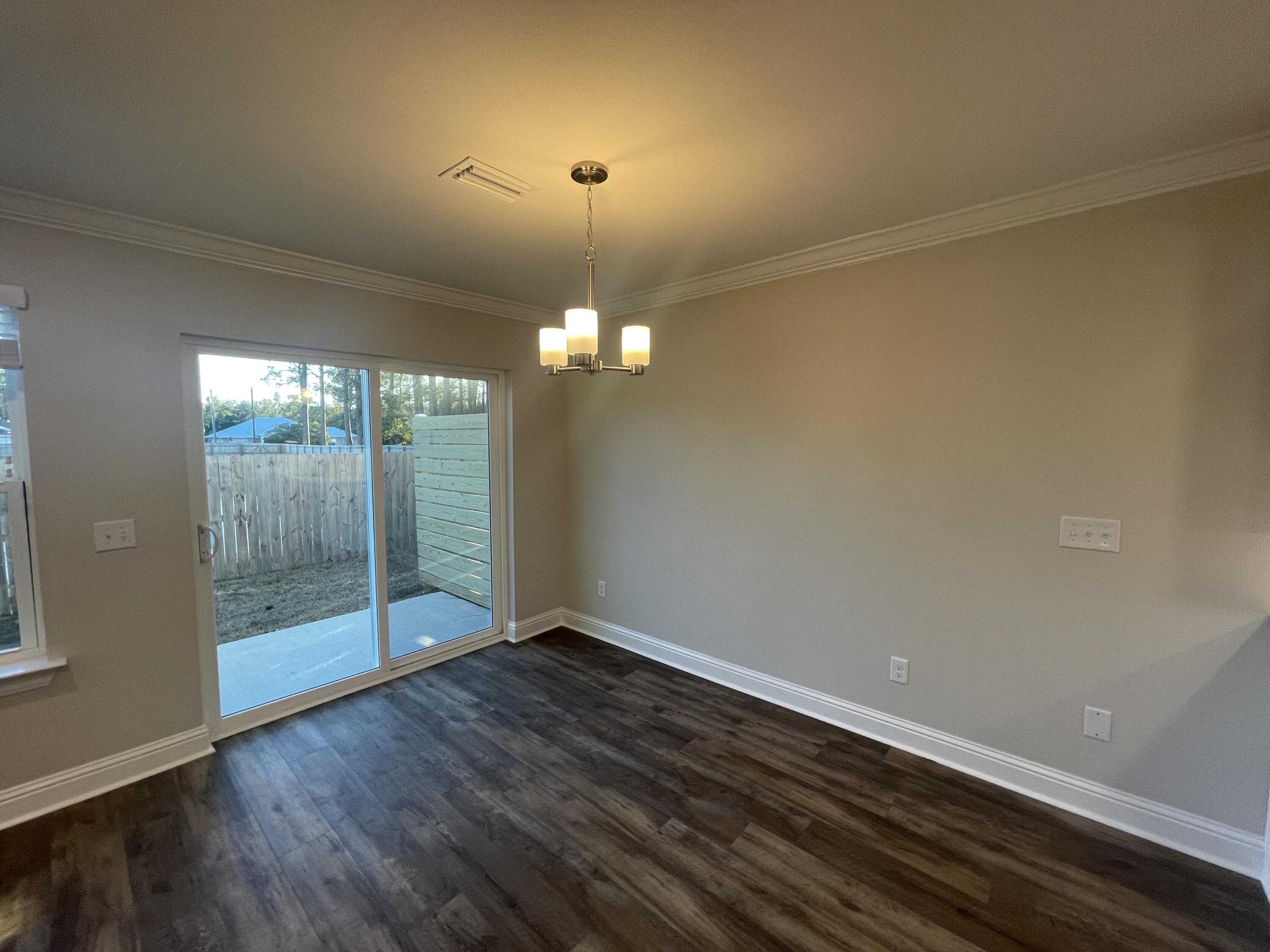 BLUEWATER COMMON - Residential Lease