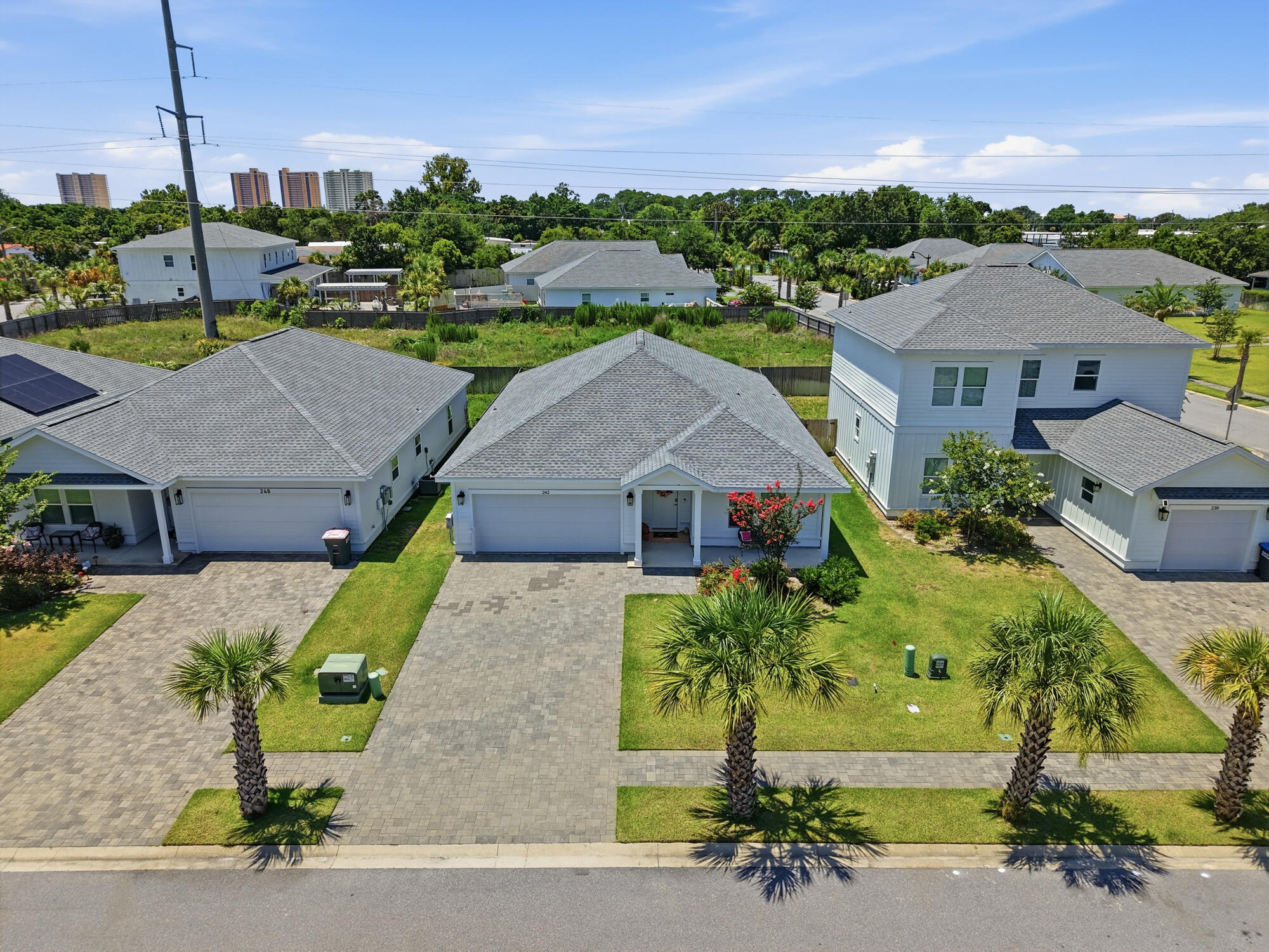 Laguna Haven - Residential