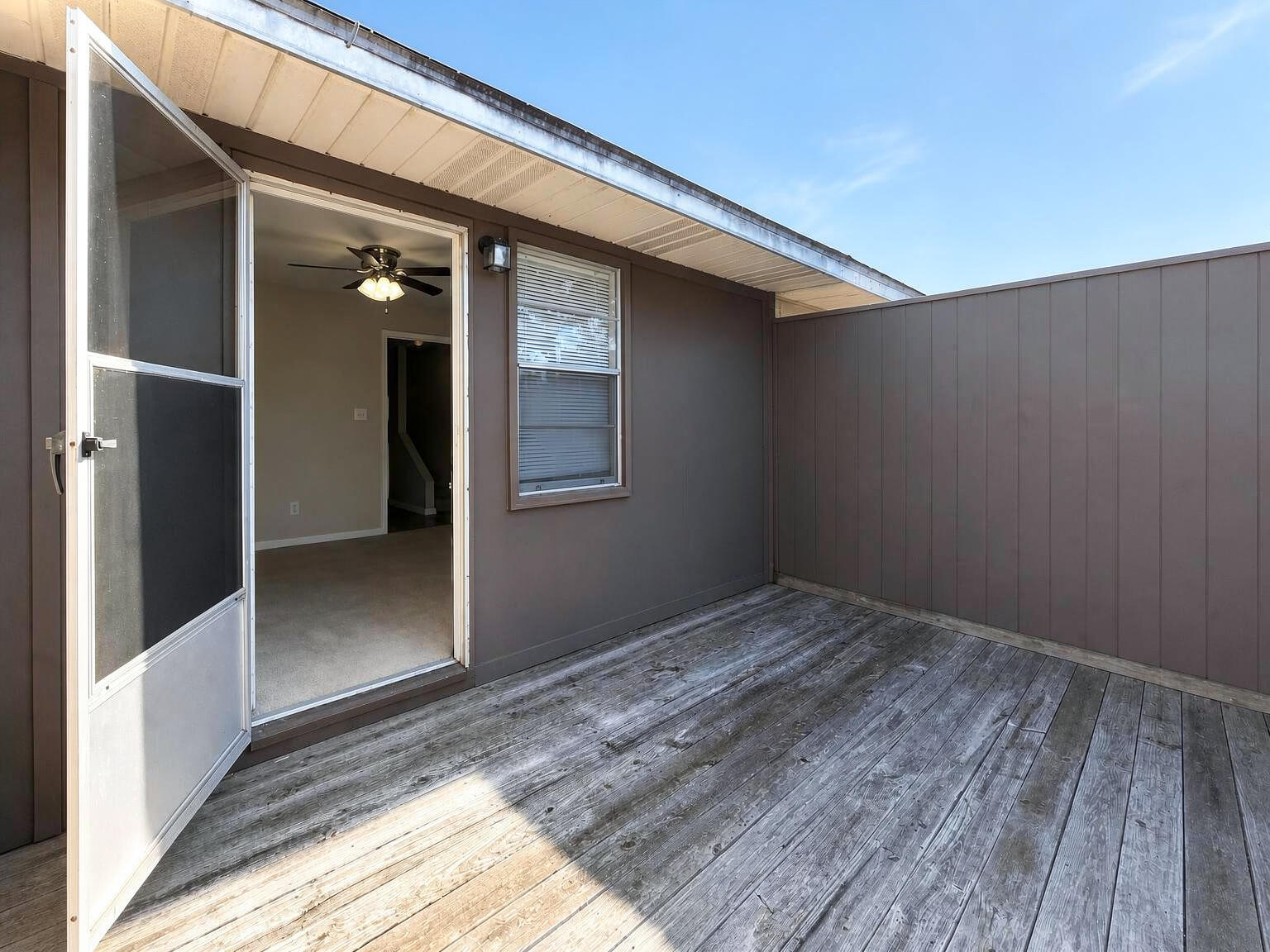 PORT DIXIE COM - Residential Lease
