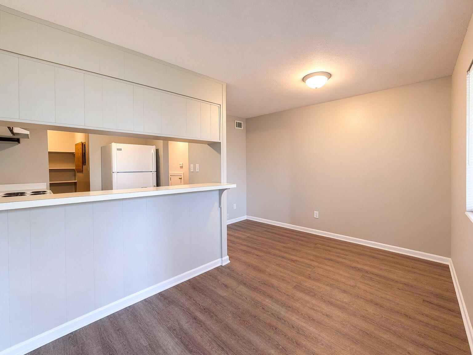 PORT DIXIE COM - Residential Lease