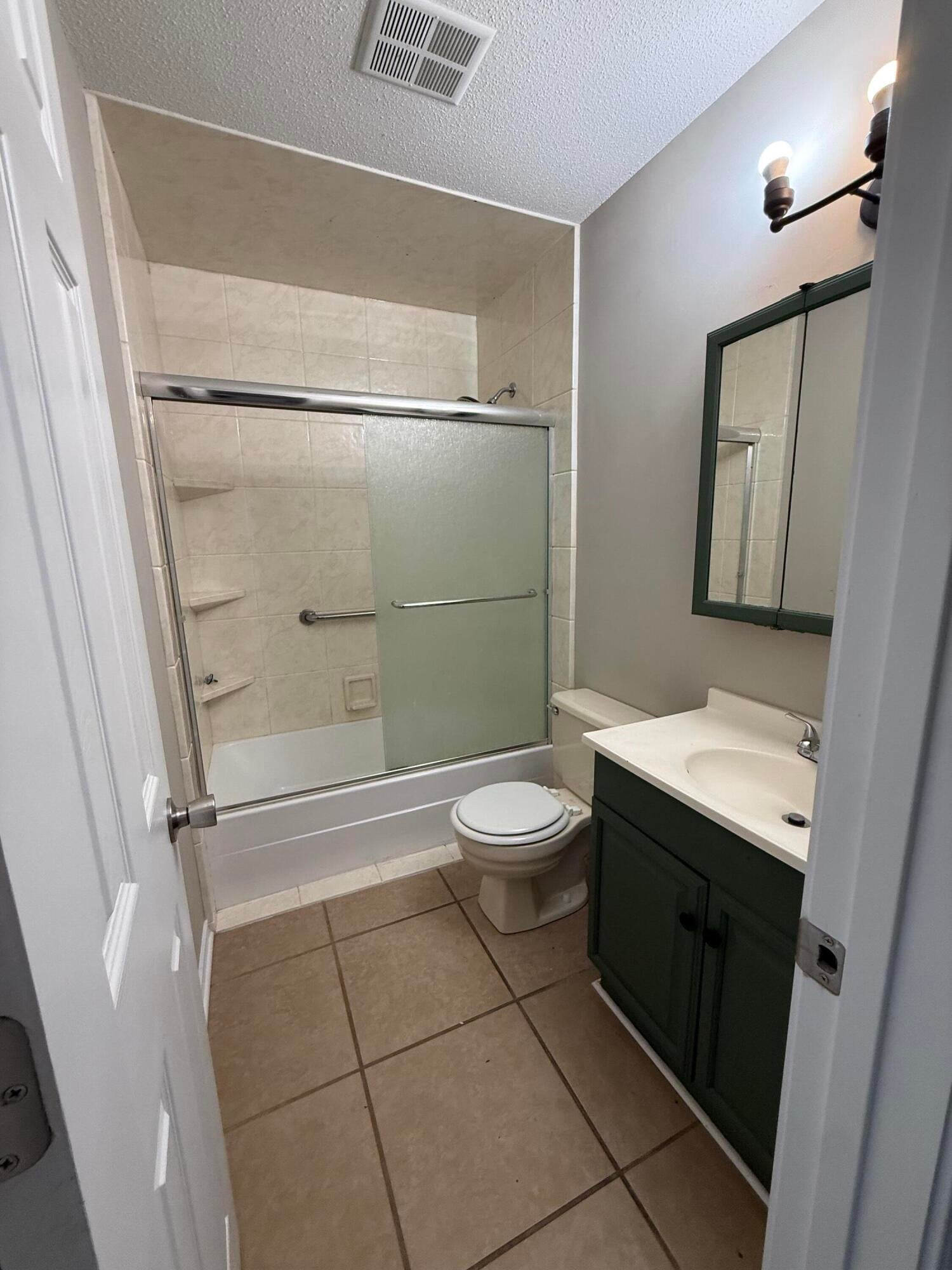 BROWNSVILLE STATION - Residential Lease