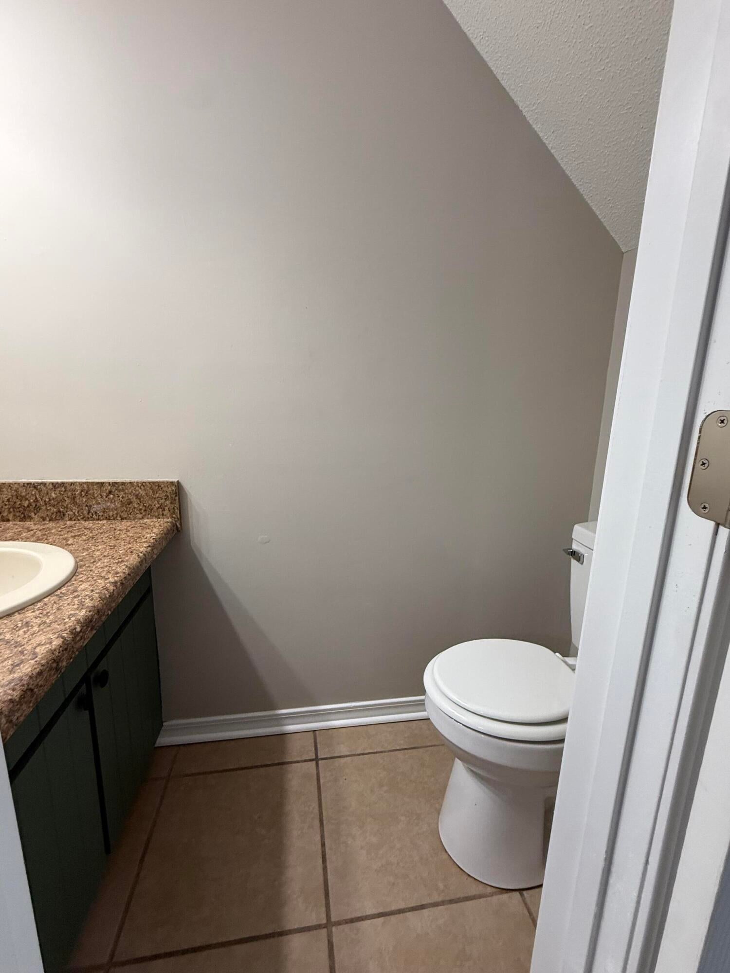 BROWNSVILLE STATION - Residential Lease