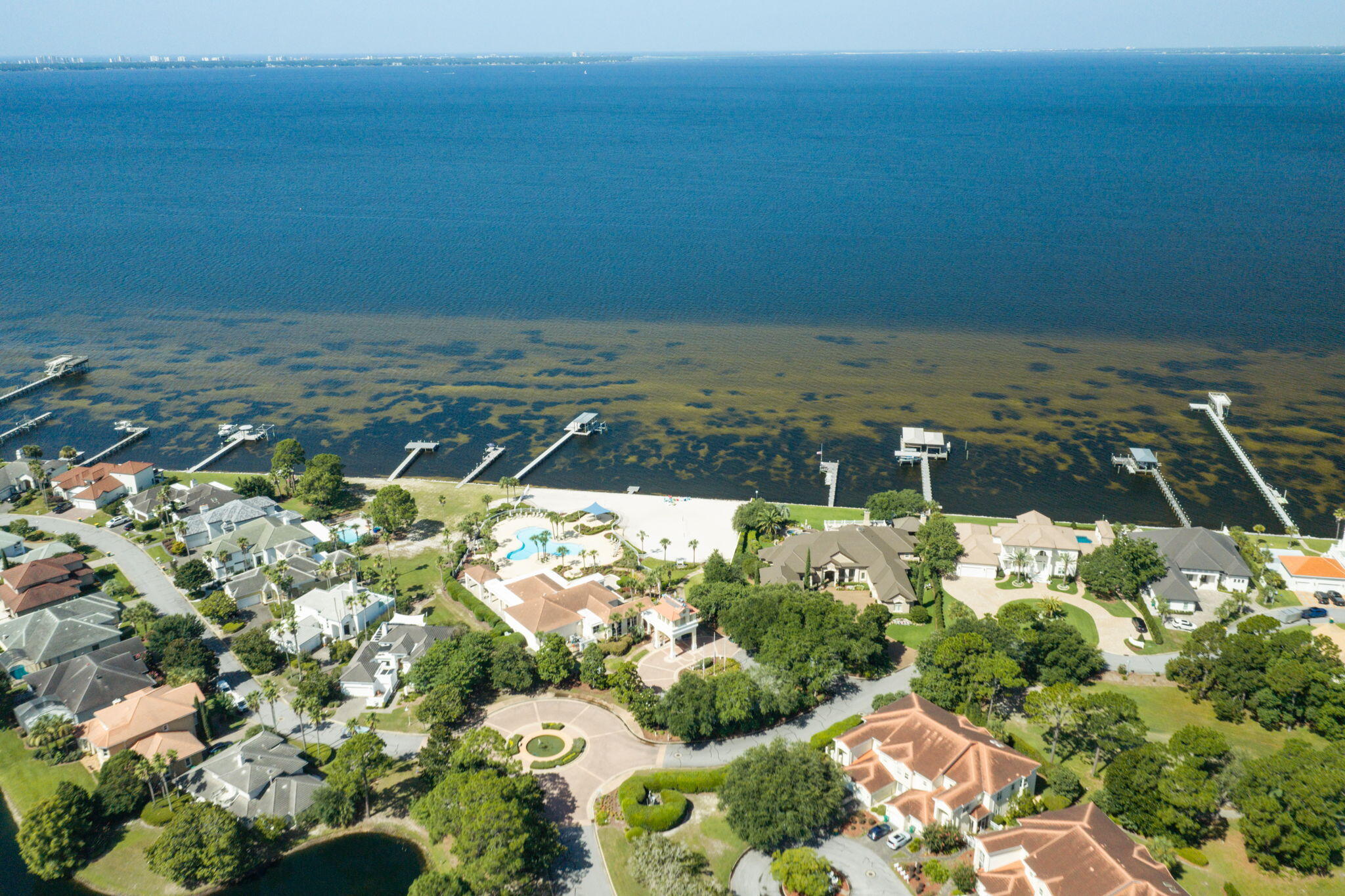 BLUEWATER BAY PH 2 - Residential