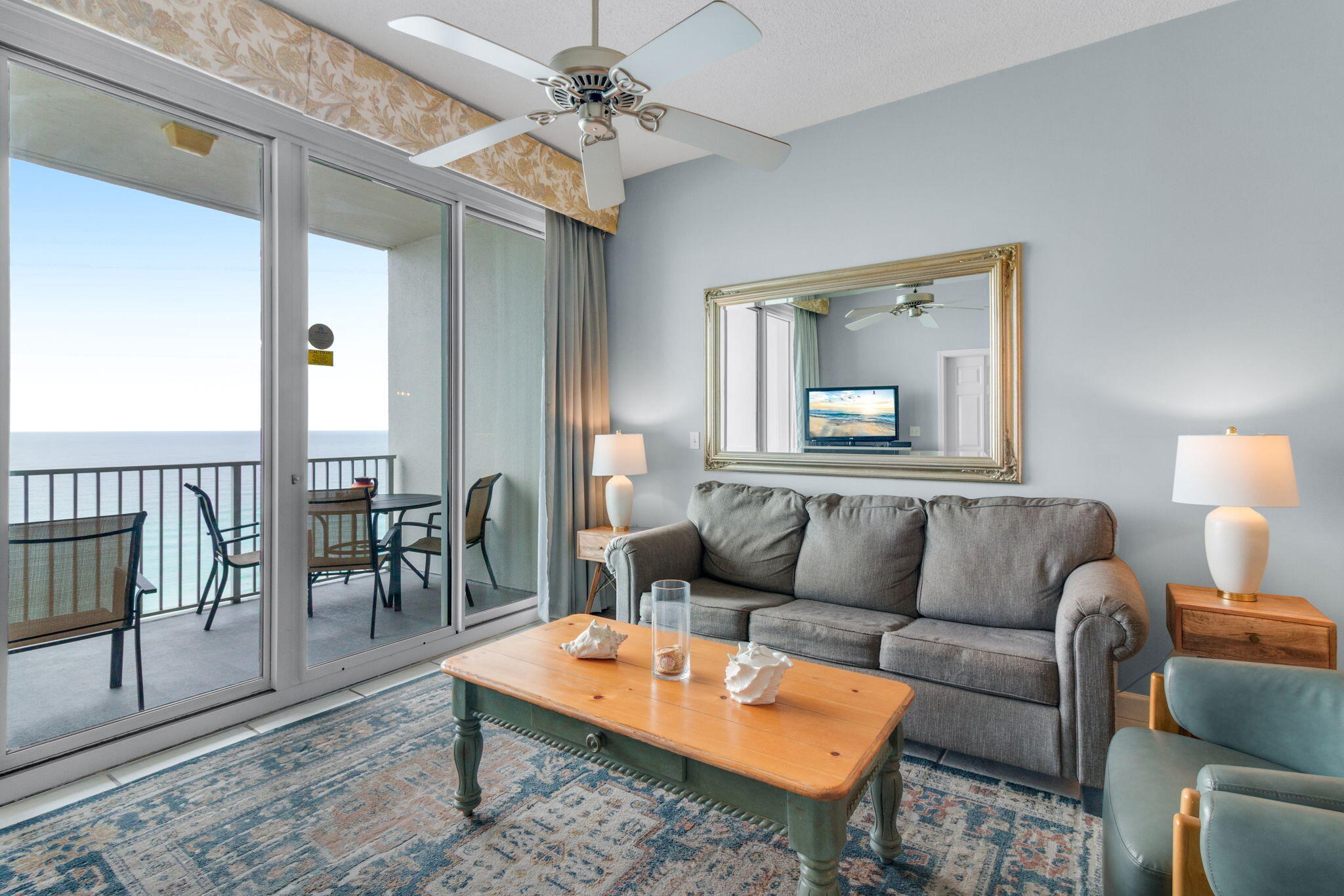 LEEWARD KEY - Residential