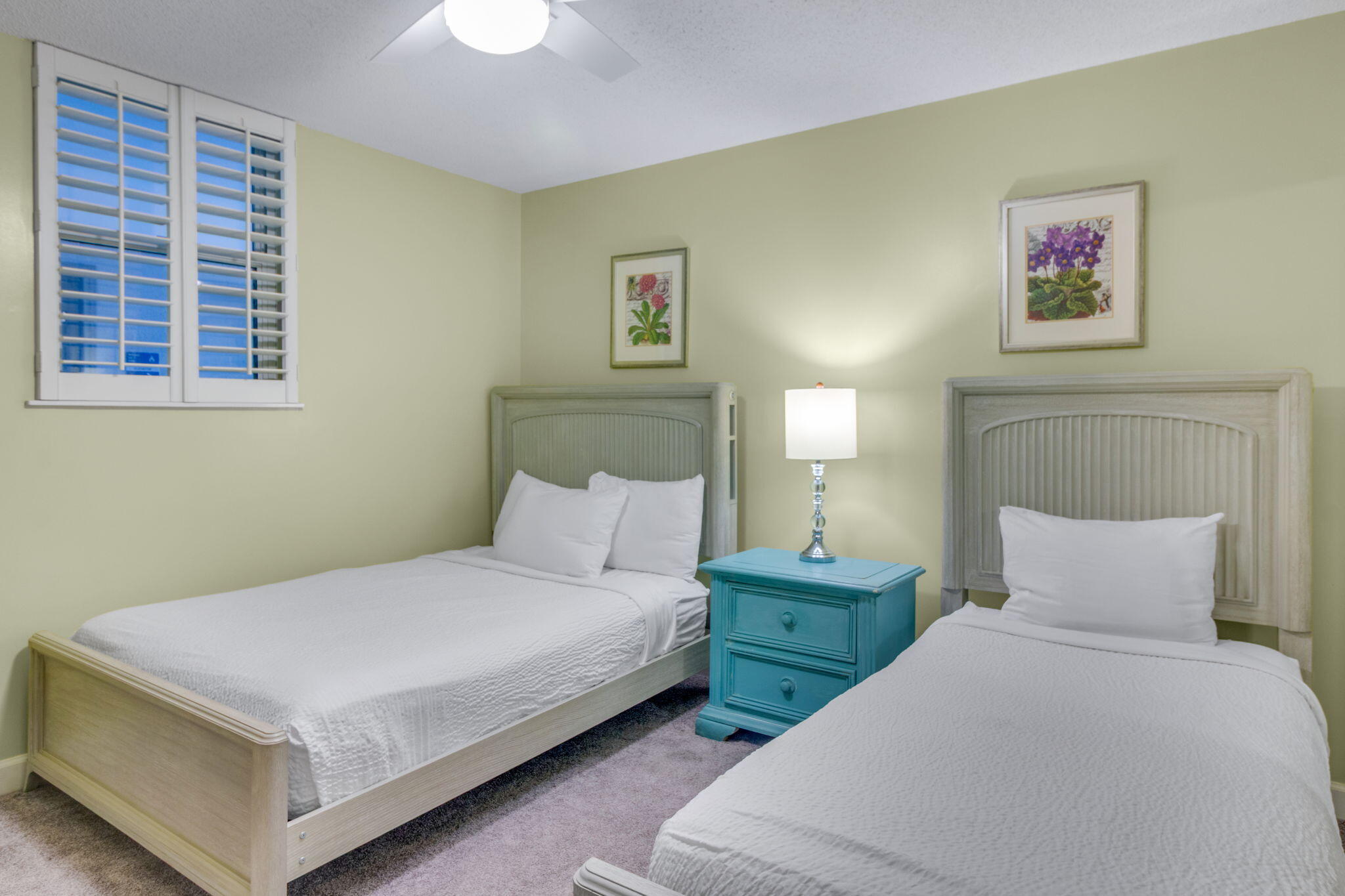 LEEWARD KEY - Residential