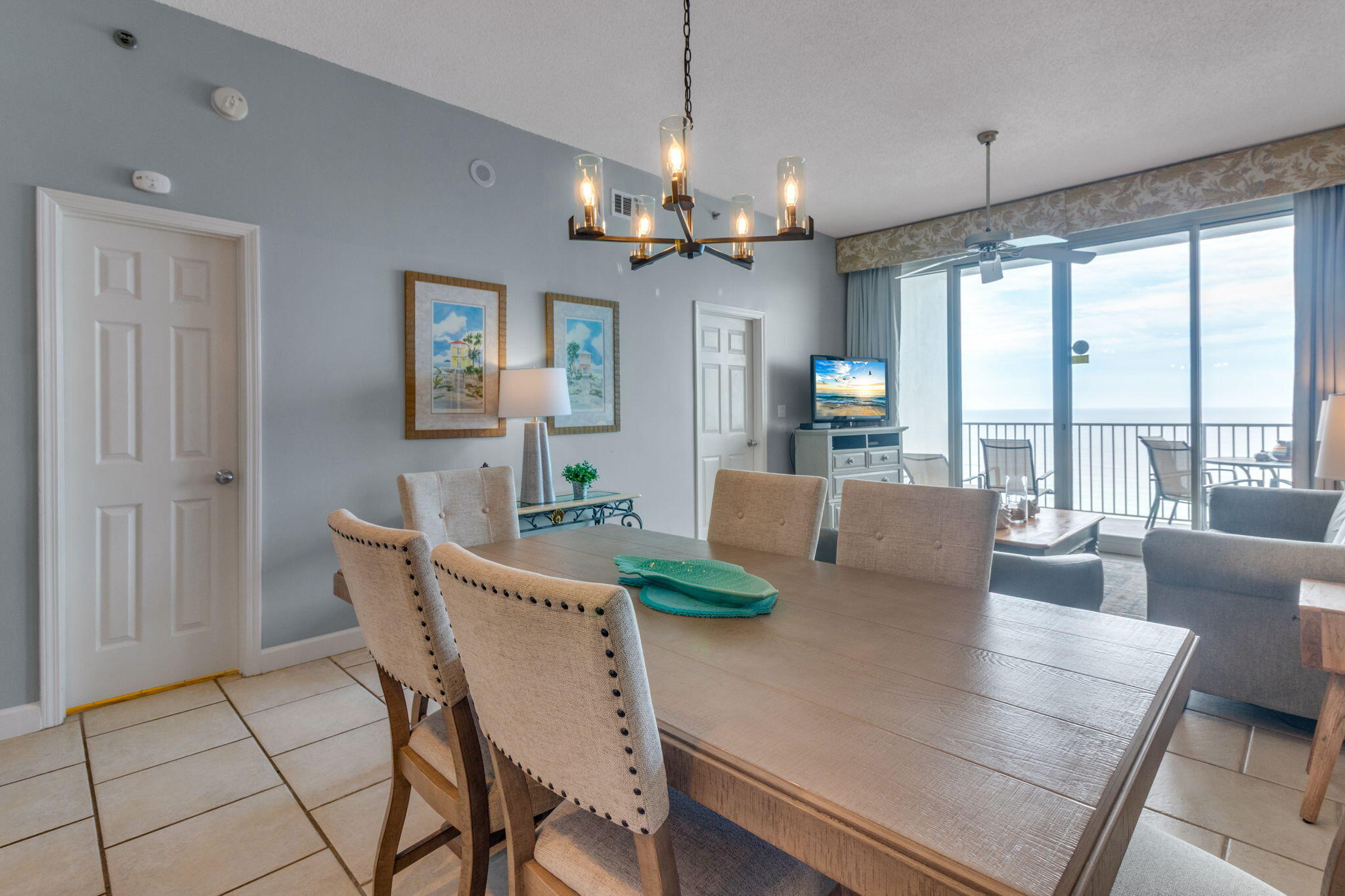 LEEWARD KEY - Residential