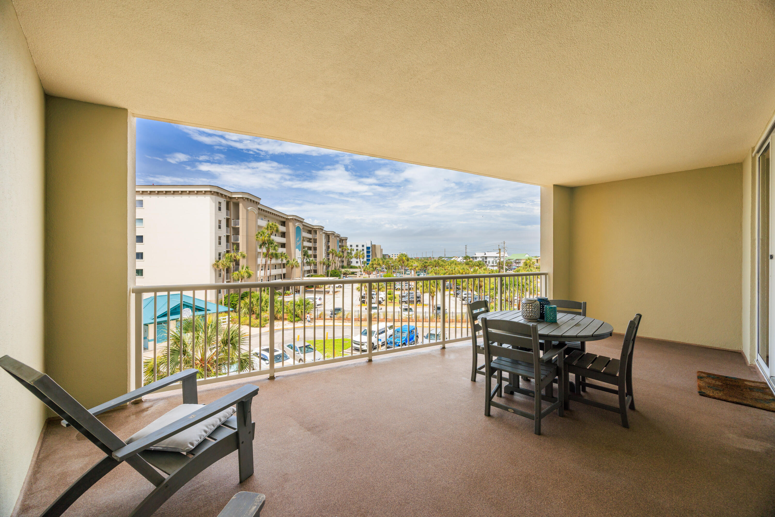 AZURE - Residential
