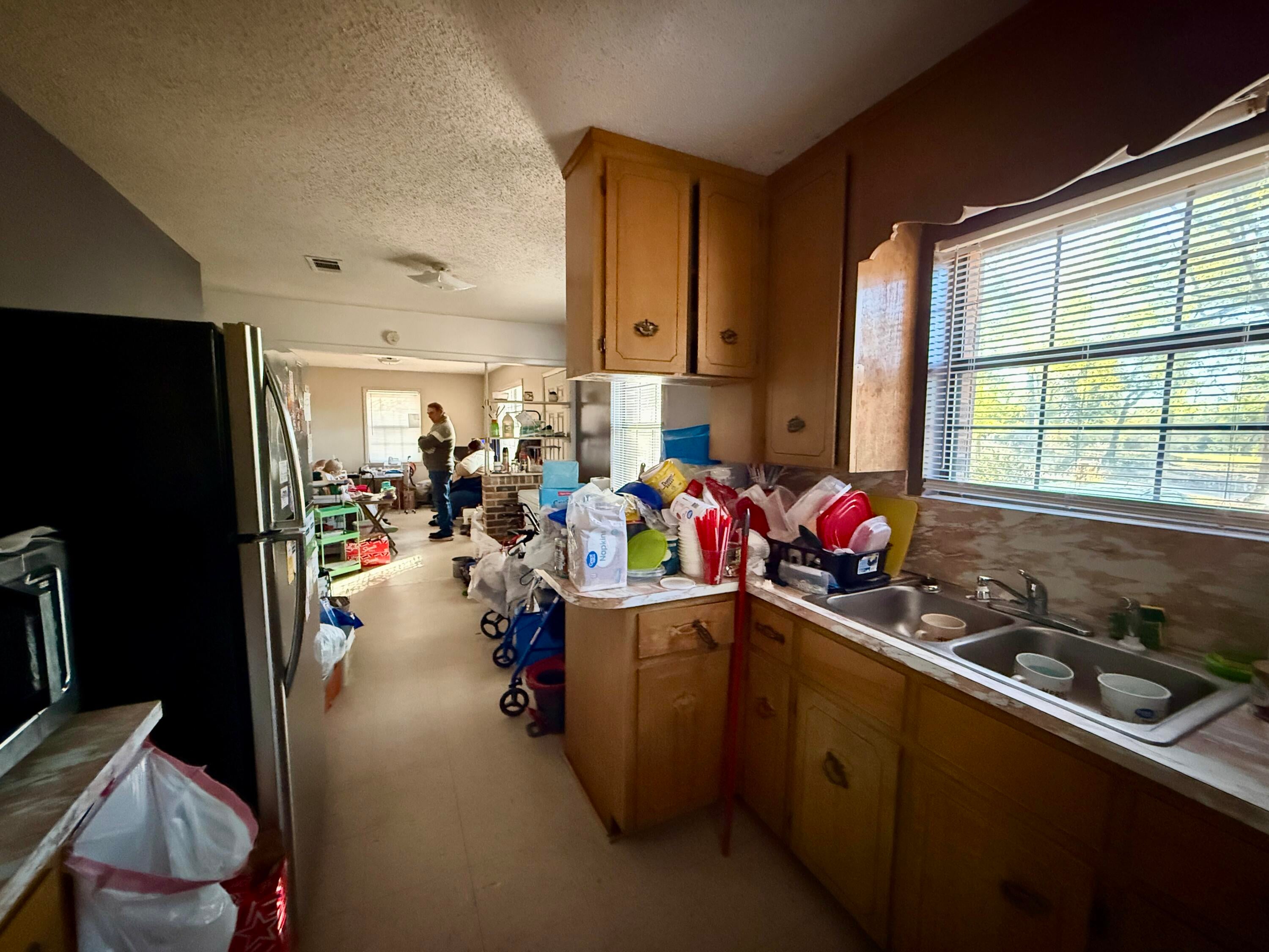 NO RECORDED SUBDIVISION - Residential