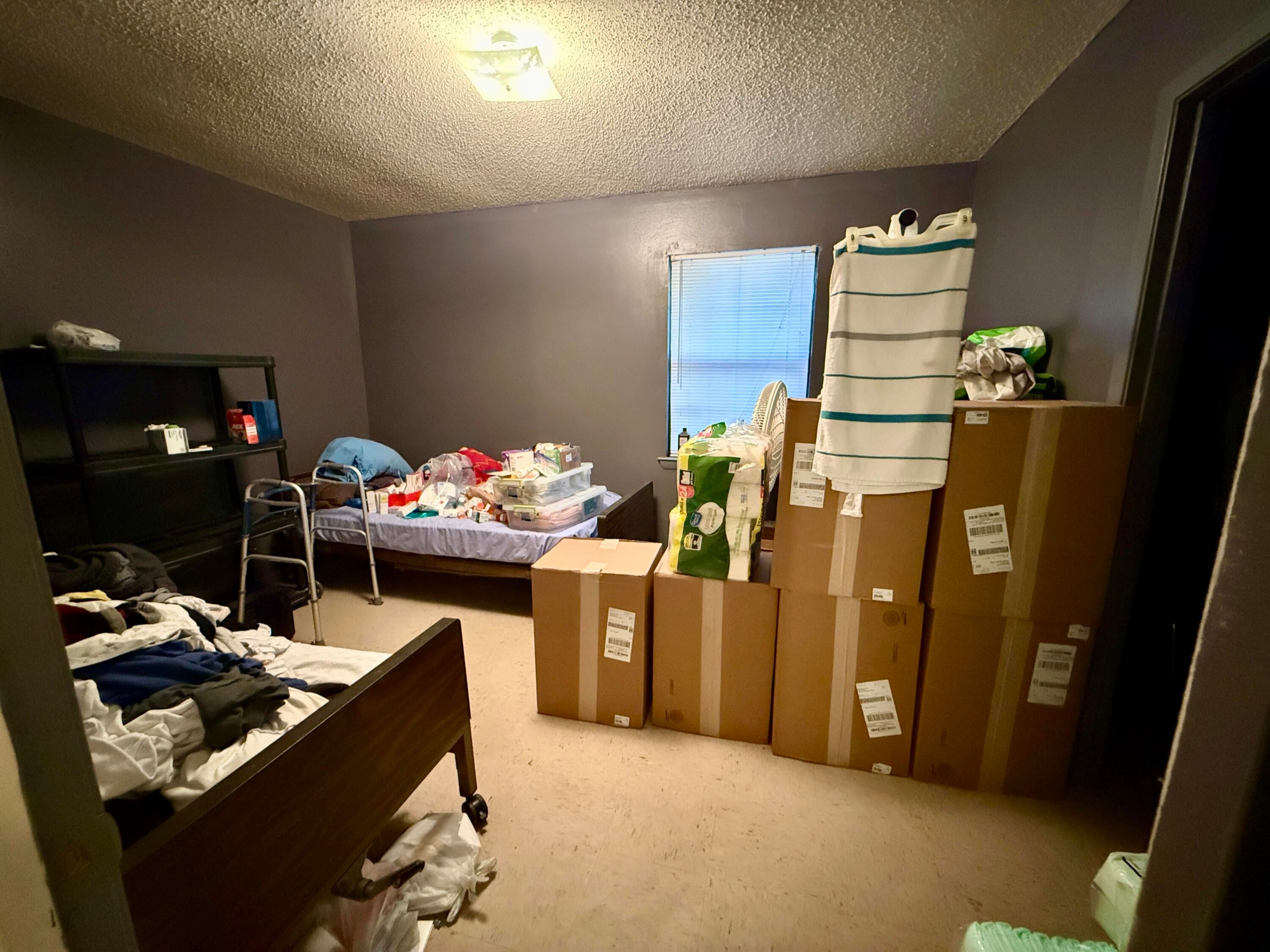 NO RECORDED SUBDIVISION - Residential