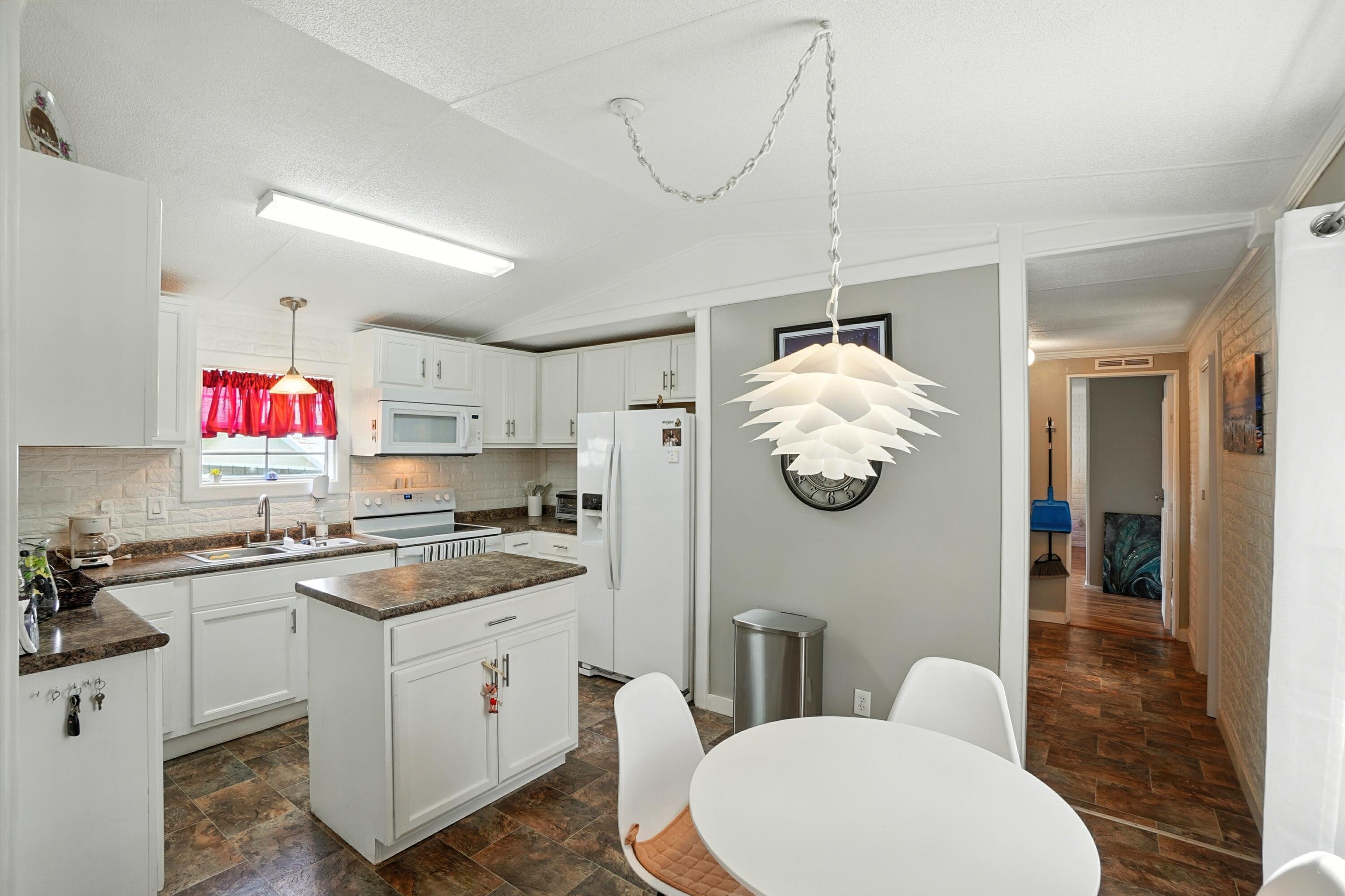 WREN ACRES - Residential