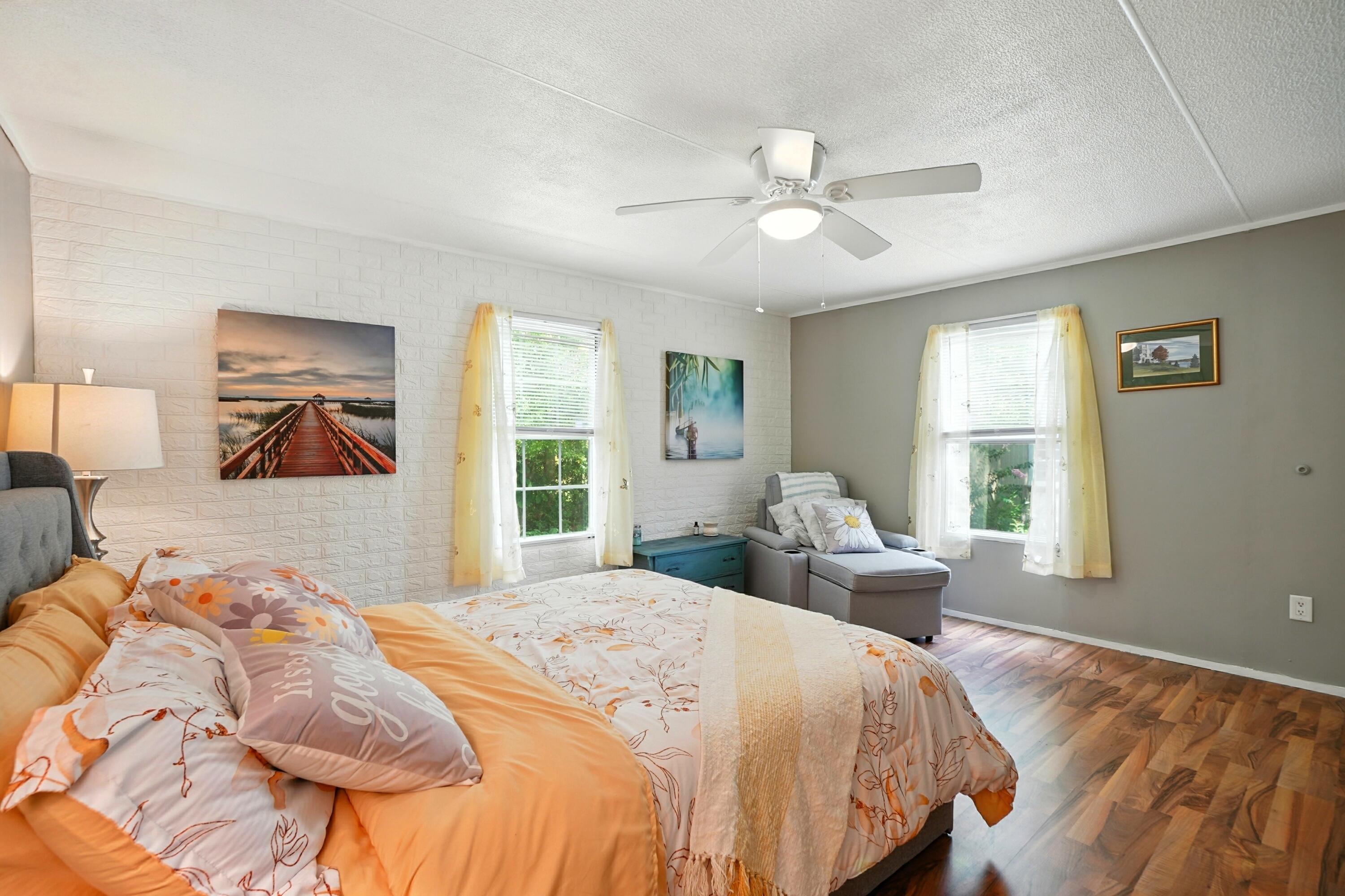 WREN ACRES - Residential
