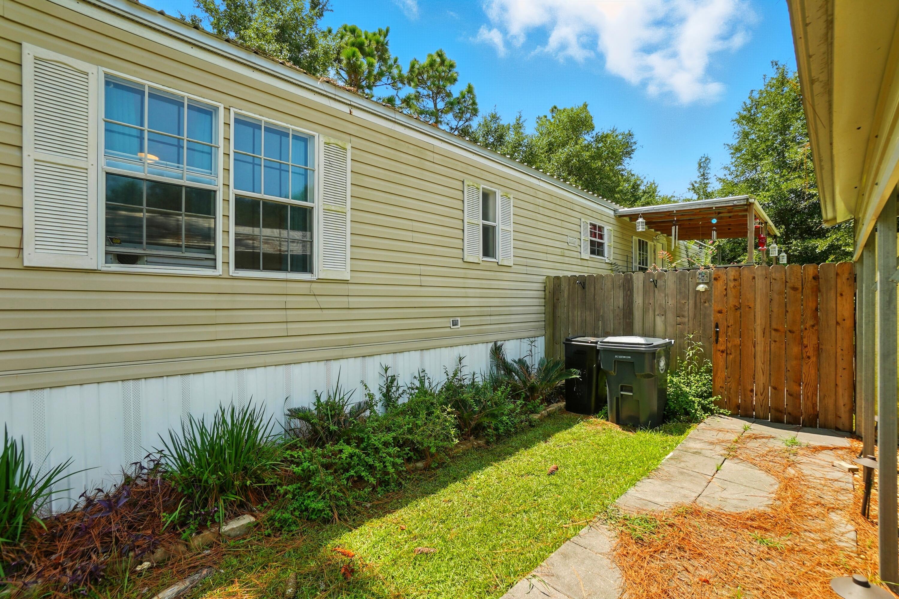 WREN ACRES - Residential