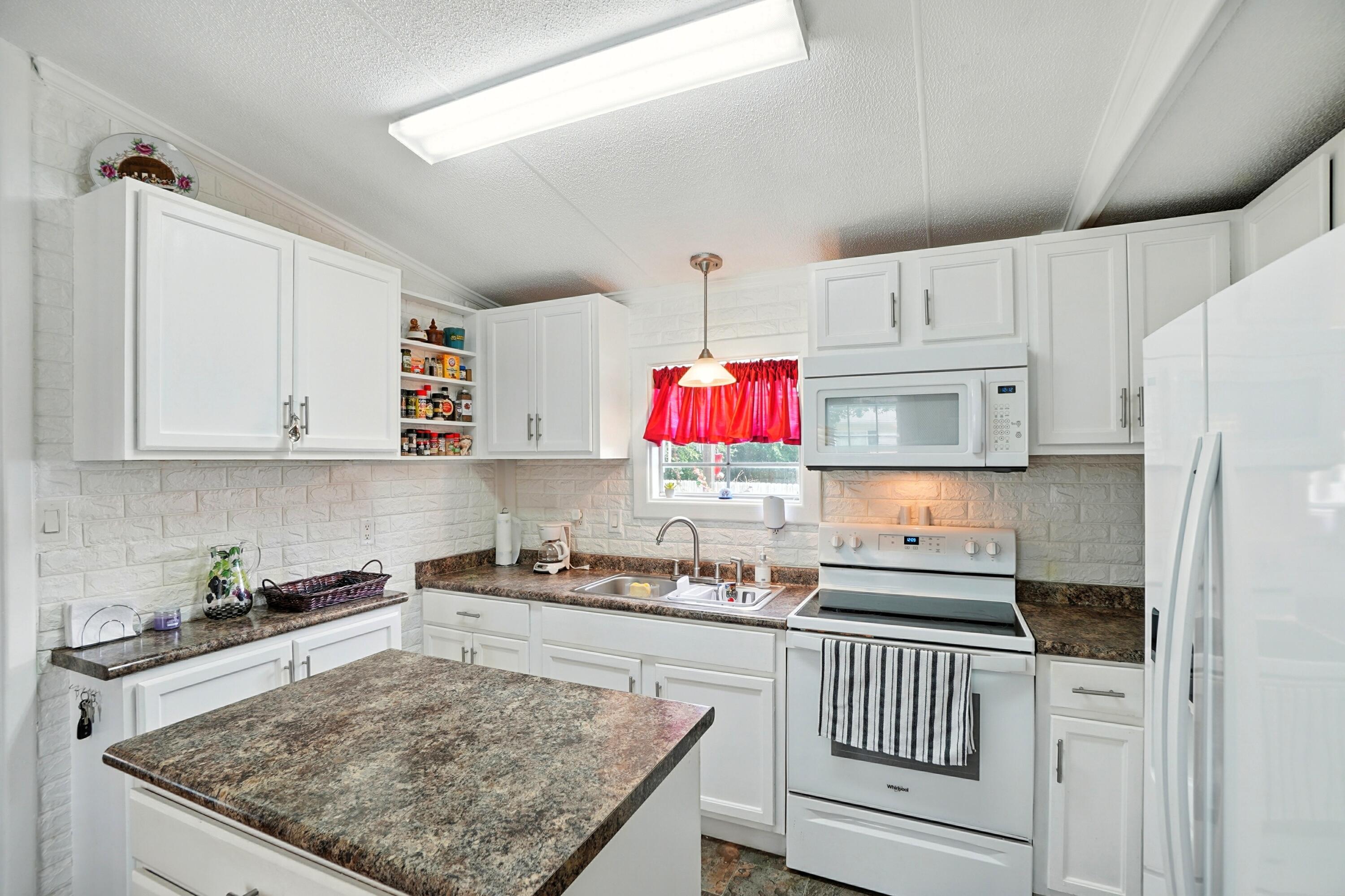 WREN ACRES - Residential